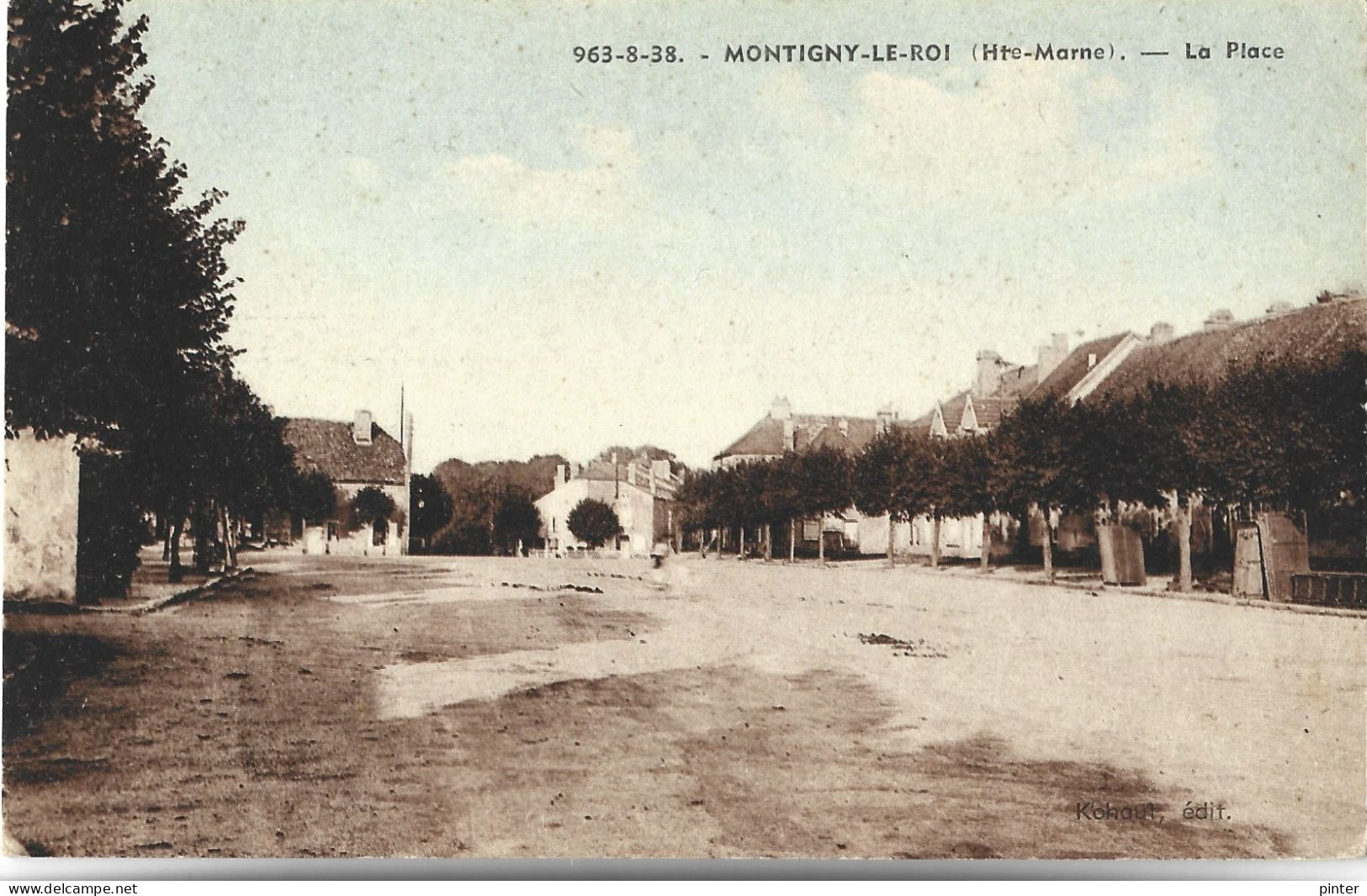 MONTIGNY LE ROI - La Place - Montigny Le Roi