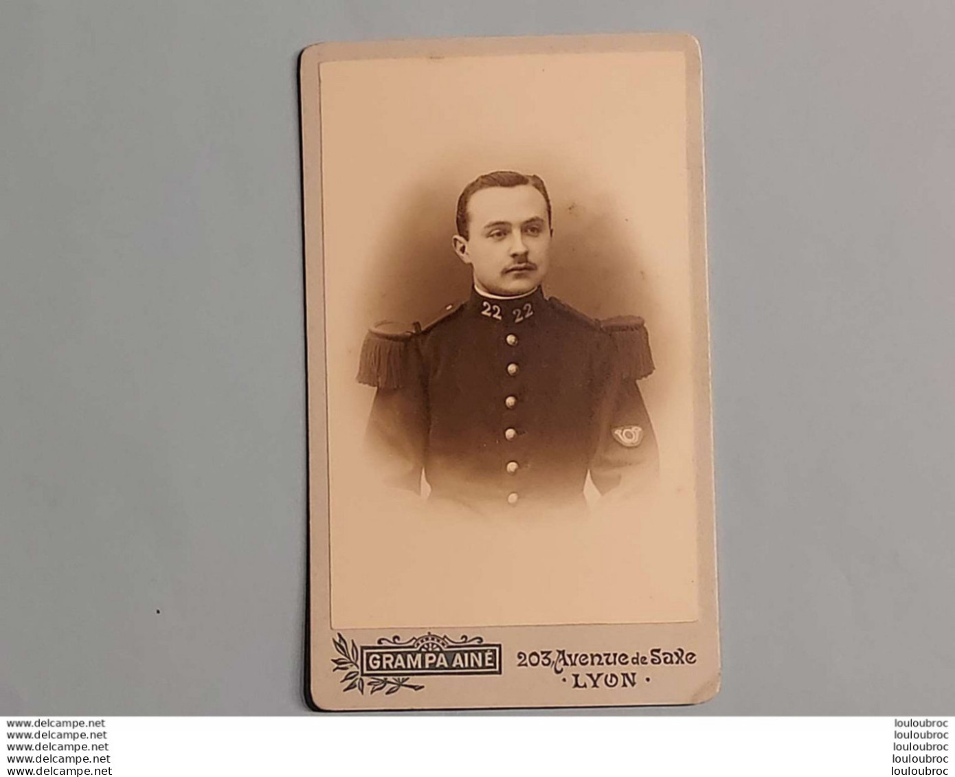 CDV SOLDAT REGIMENT N°22 PHOTO GRAMPA LYON FORMAT 10.50 X 6.50 CM - Guerre, Militaire