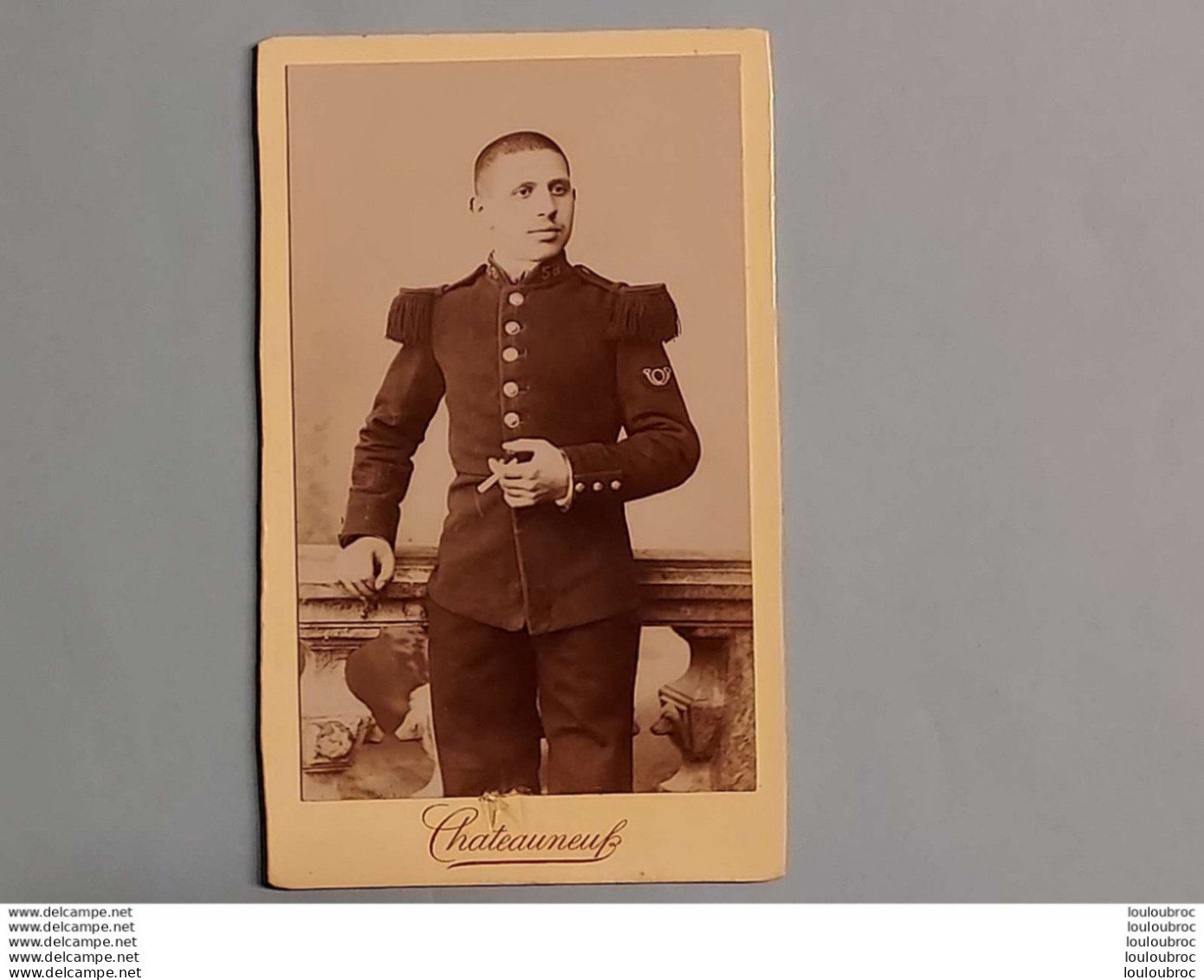 CDV MILITAIRE SOLDAT  REGIMENT N°58 PHOTO CHATEUNEUF  FORMAT 10.50 X 6.50 CM - Guerre, Militaire