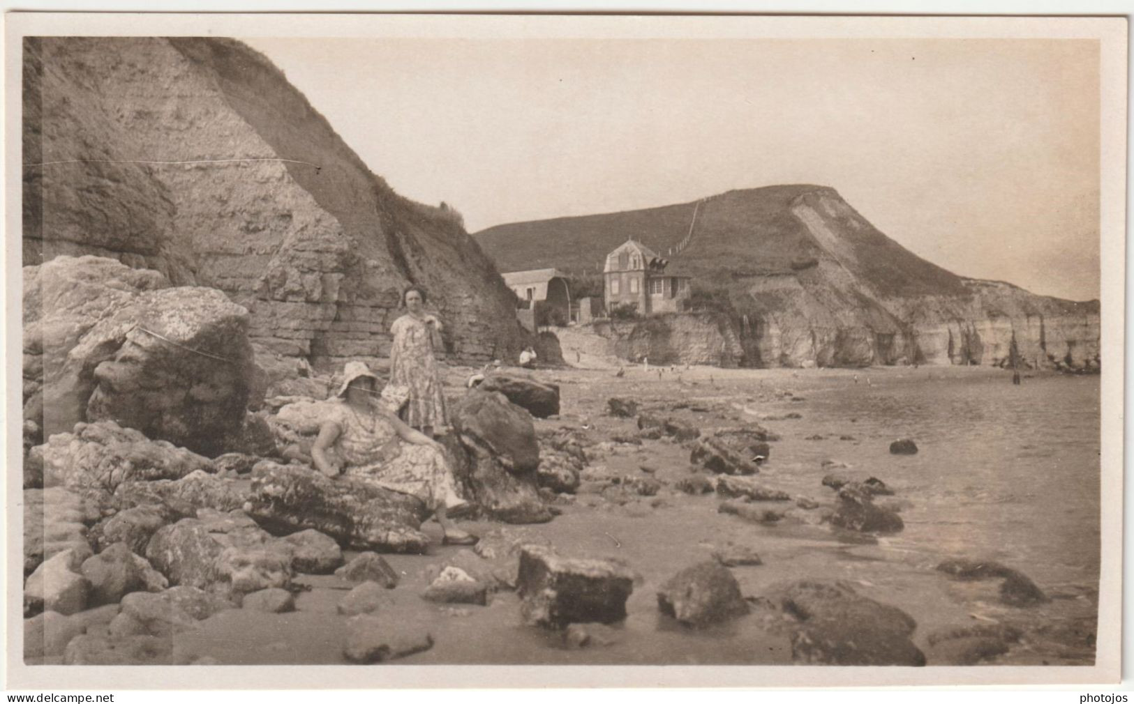 Photo Originale Le Littoral Du Calvados, à Sainte Honorine Des Pertes (14)  Avec Baigneuses - Lieux