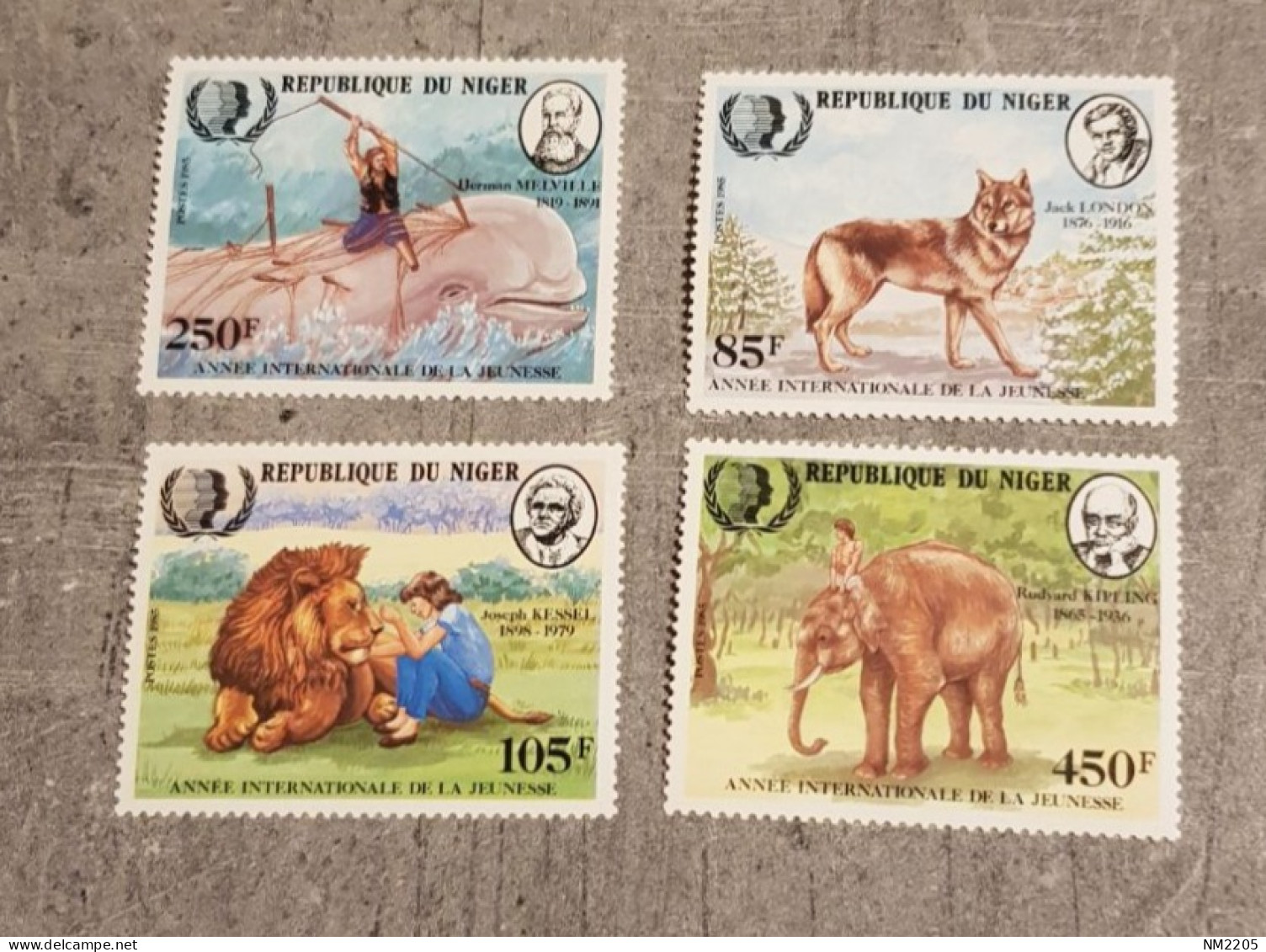 NIGER ANNEE INTERNATIONALE DE LA JEUNESSE SET MNH - Níger (1960-...)