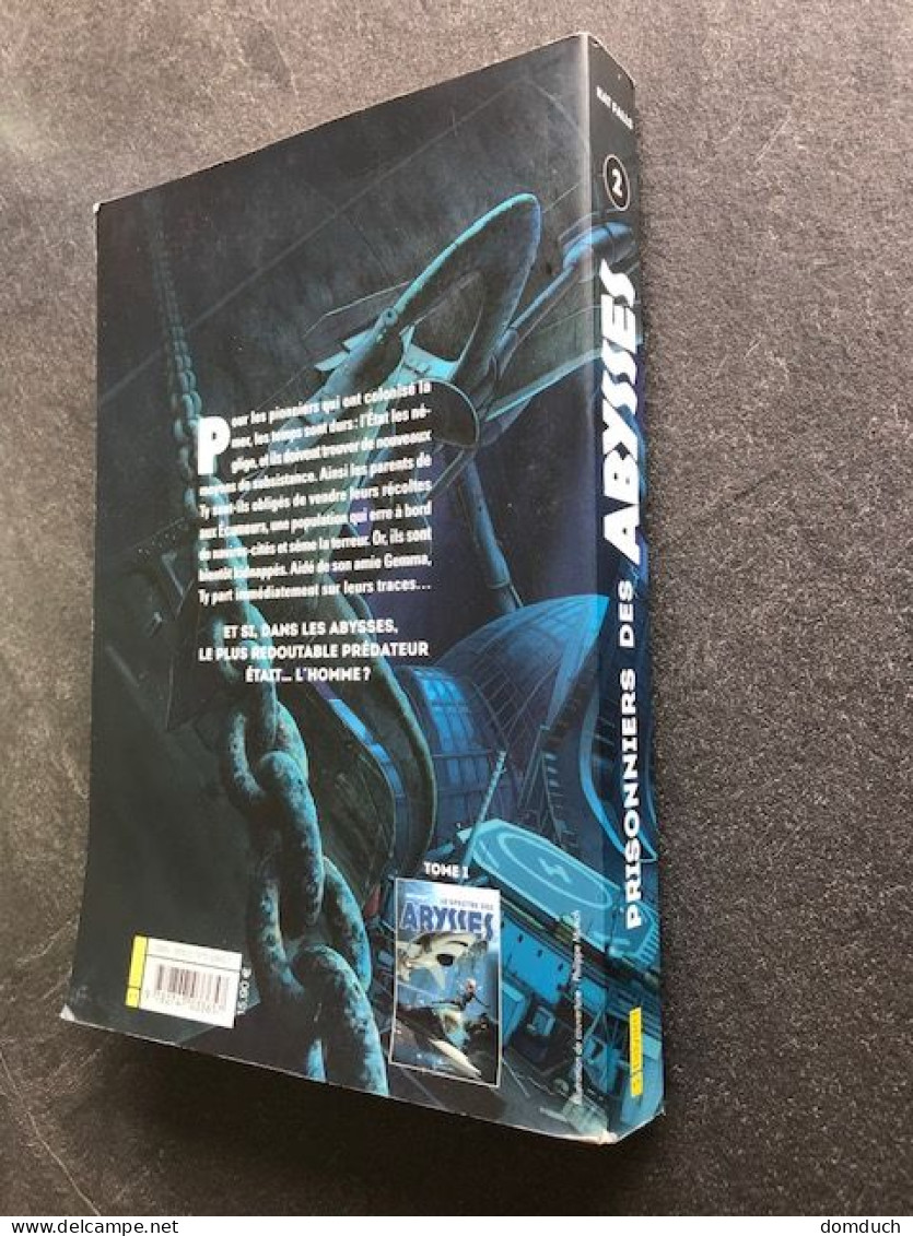 Bayard Jeunesse     PRISONNIERS DES ABYSSES Tome 2    Kat FALLS - Otros & Sin Clasificación