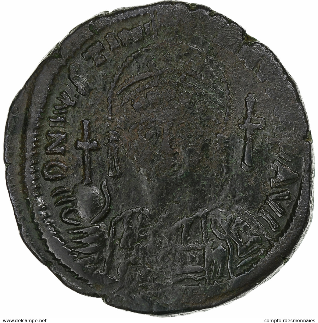 Justinien I, Follis, 527-565, Constantinople, Bronze, TTB - Byzantine