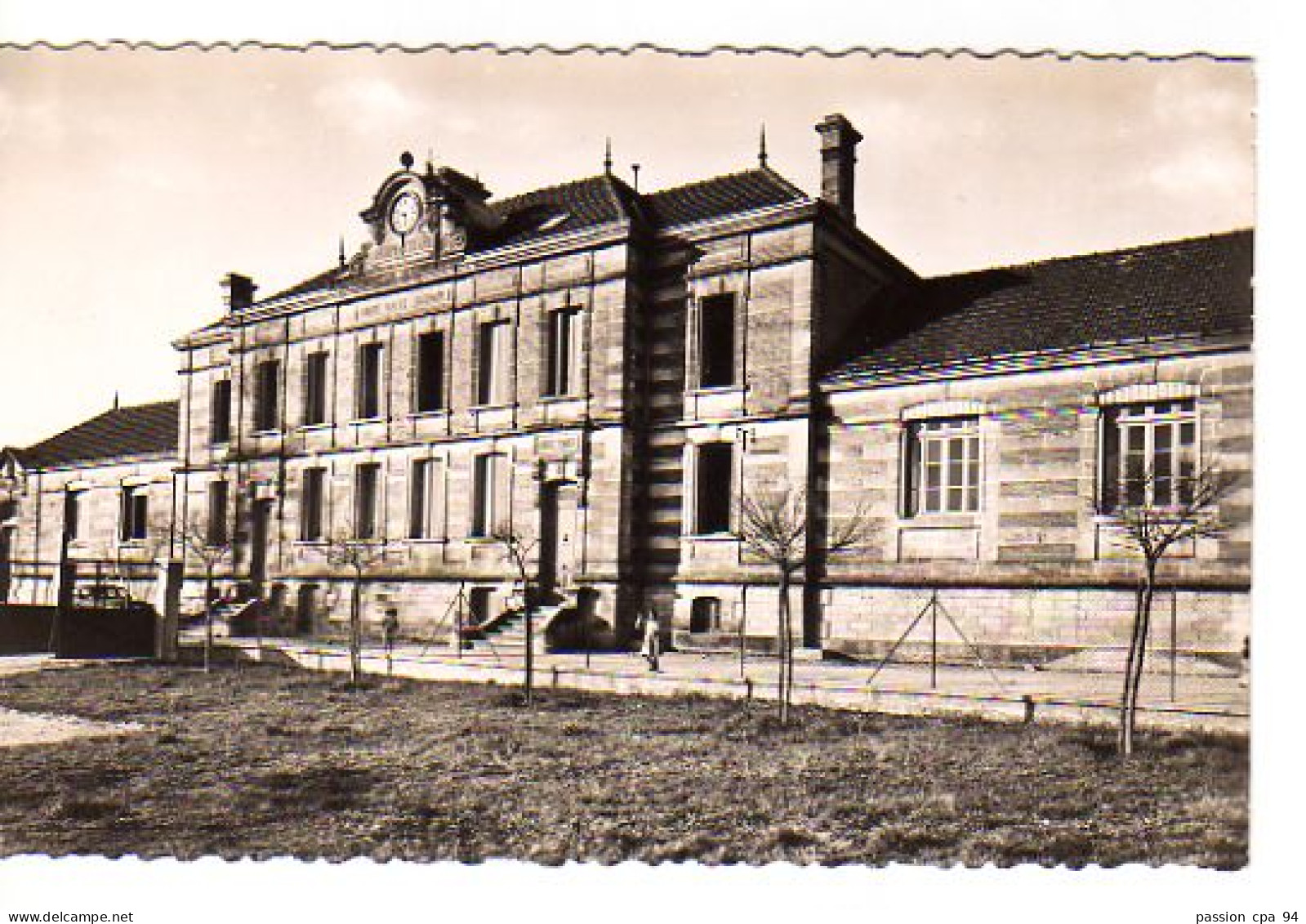 S16-004 Cognac - Groupe Scolaire De Cagouillet - Cognac