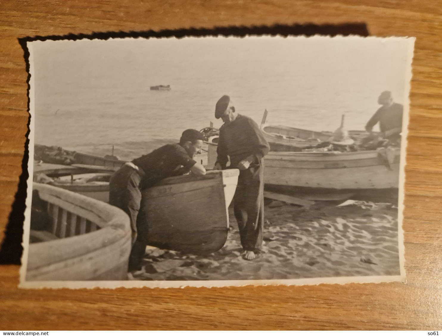 19193.  Fotografia Cartolina D'epoca Pescatori Barche Italia - 13,5x8,5 - Personnes Anonymes