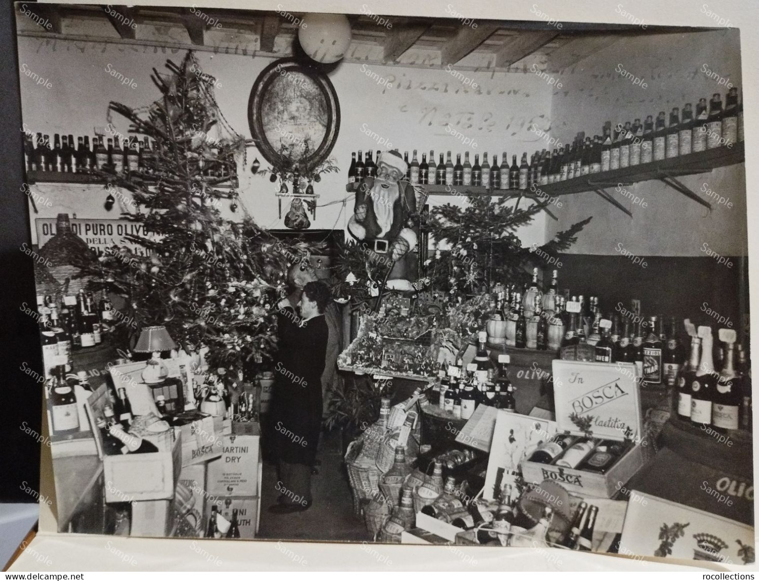 Italy Store Italia Roma Piazza Navona MAGAZZINO MANELFI Natale 1952 Vini Vermouth Olii Liquori Bosca Martini Cynar - Europe