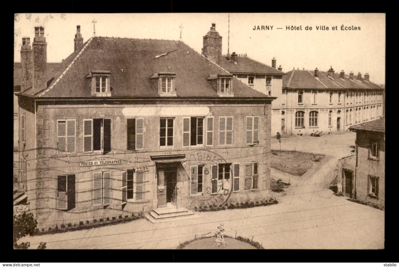 54 - JARNY - HOTEL DE VILLE ET ECOLES - Jarny