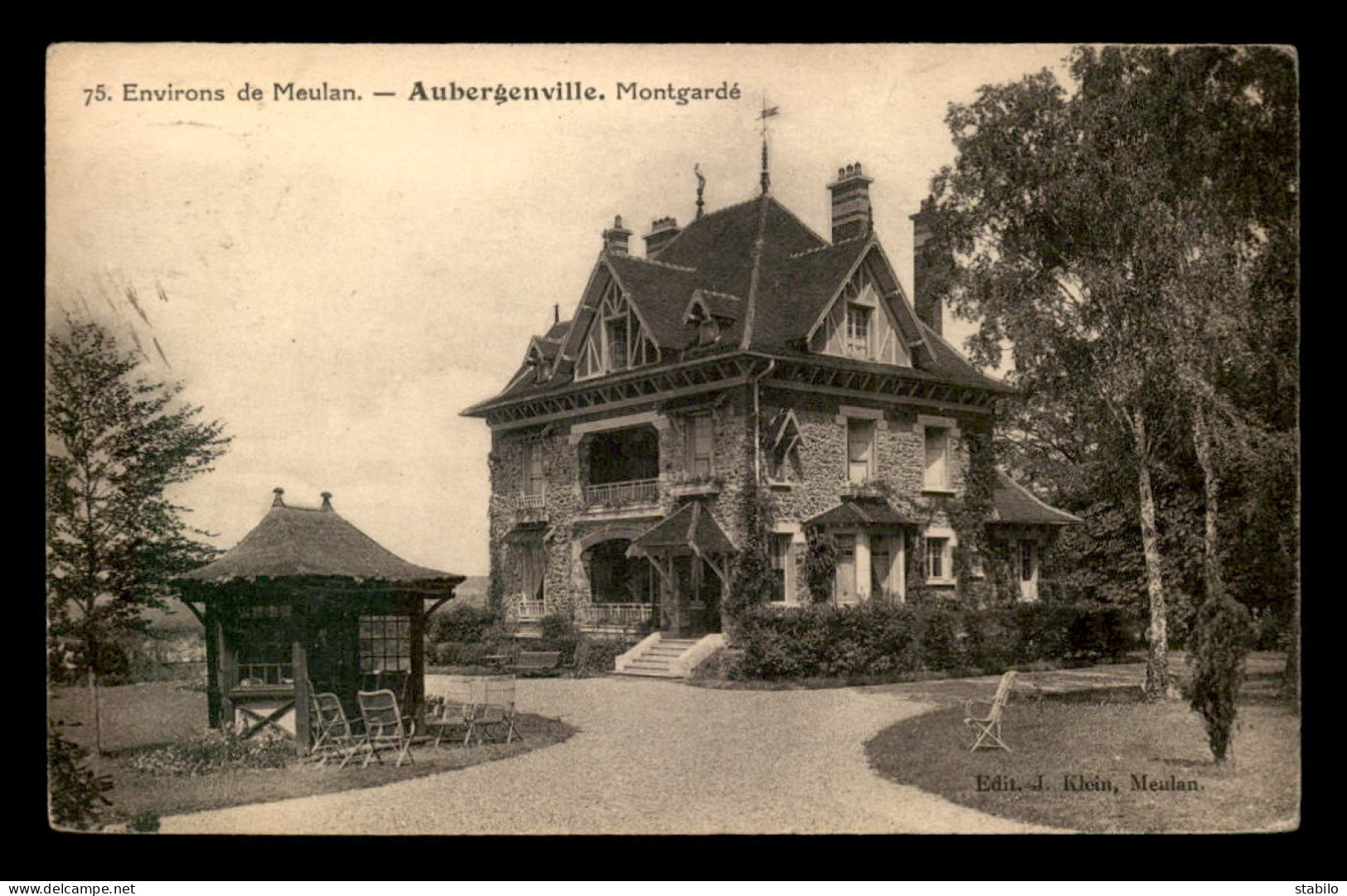 78 - AUBERGENVILLE - MONTGARDE - VILLA - ARCHITECTURE - Aubergenville