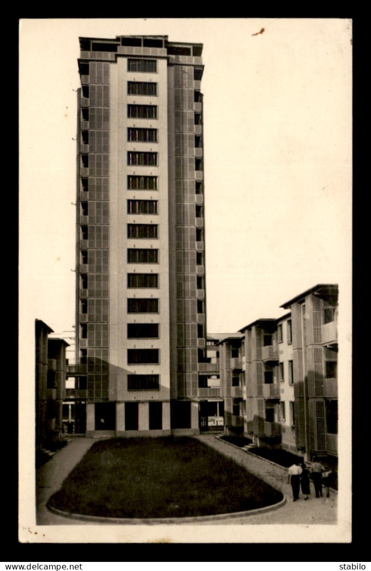 93 - DRANCY - LES PREMIERS GRATTE-CIELS DE LA REGION PARISIENNE - Drancy