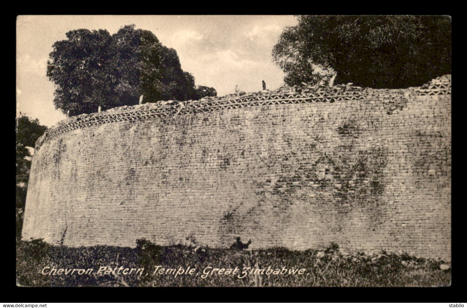 ZIMBABWE - CHEVRON PATTERN - TEMPLE GREAT - Simbabwe