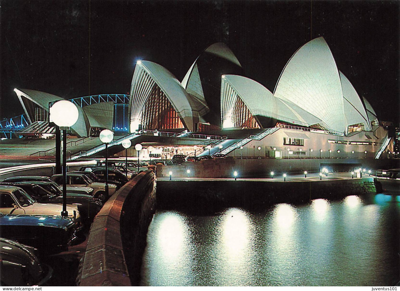 CPSM Sydney Opera House Floodlit-Beau Timbre       L2854 - Sydney