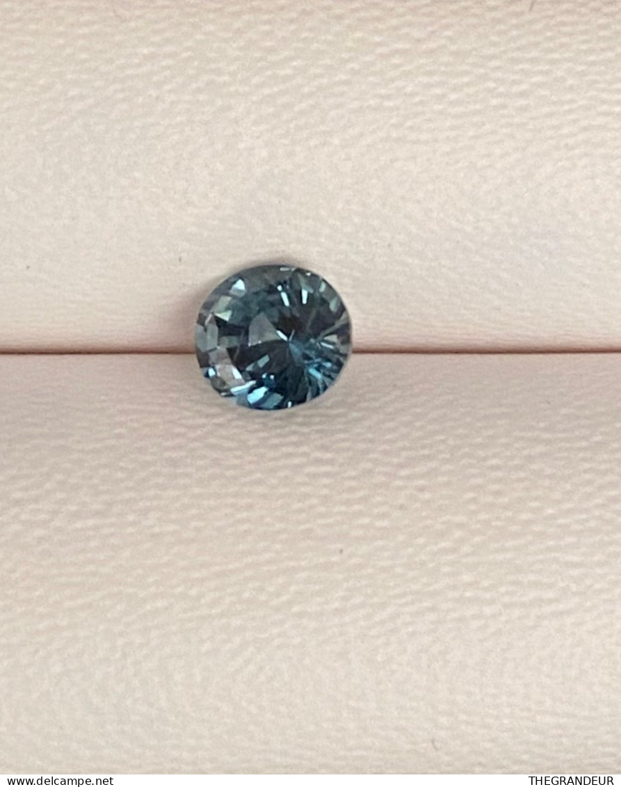 Greenish Blue Sapphire 1.10 Carat Loose Gemstone From Sri Lanka Oval Shape - Sapphire