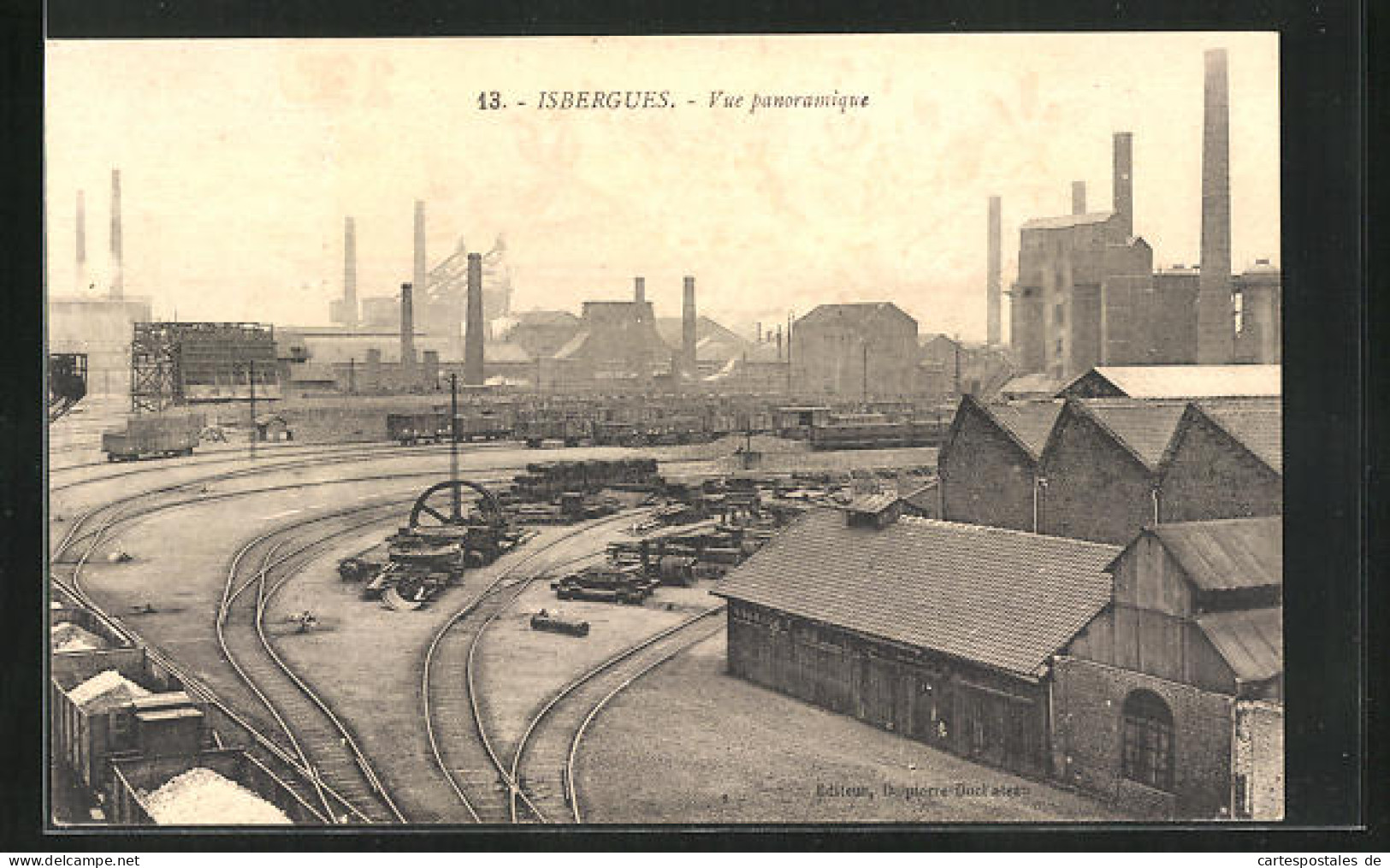 CPA Isbergues, Vue Panoramique  - Isbergues