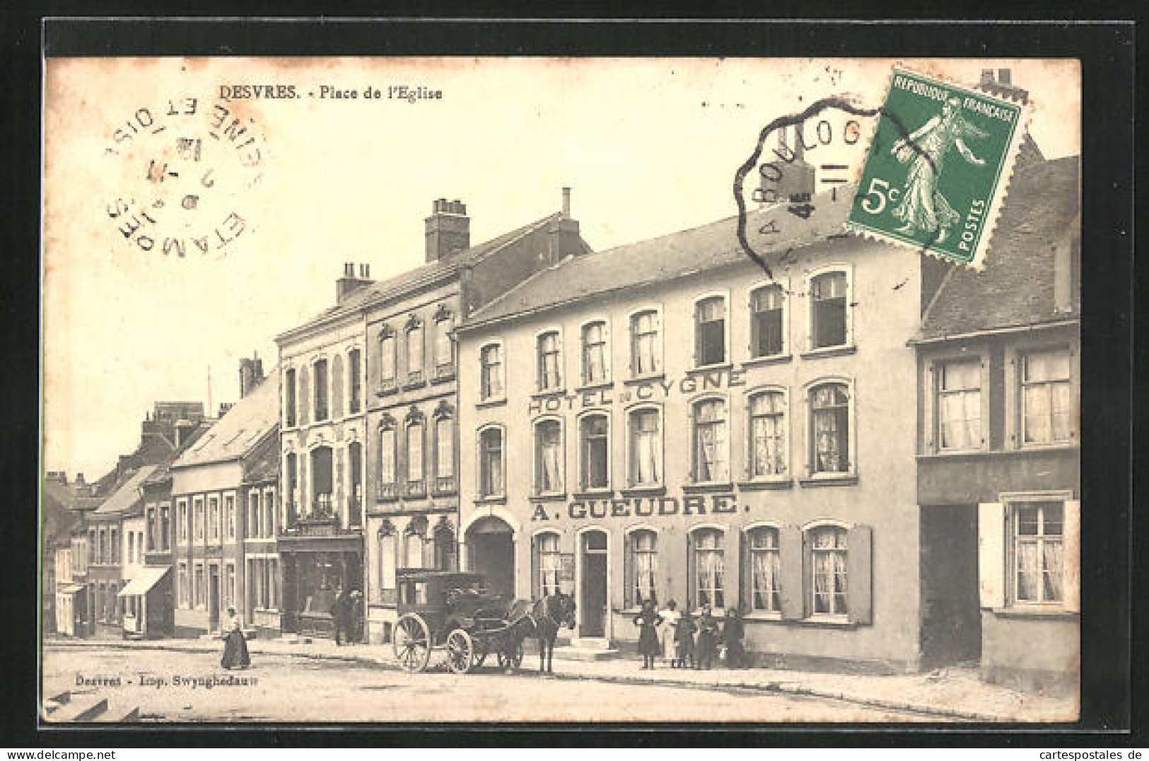 CPA Desvres, Place De L`Eglise, Hotel Du Cygne  - Desvres