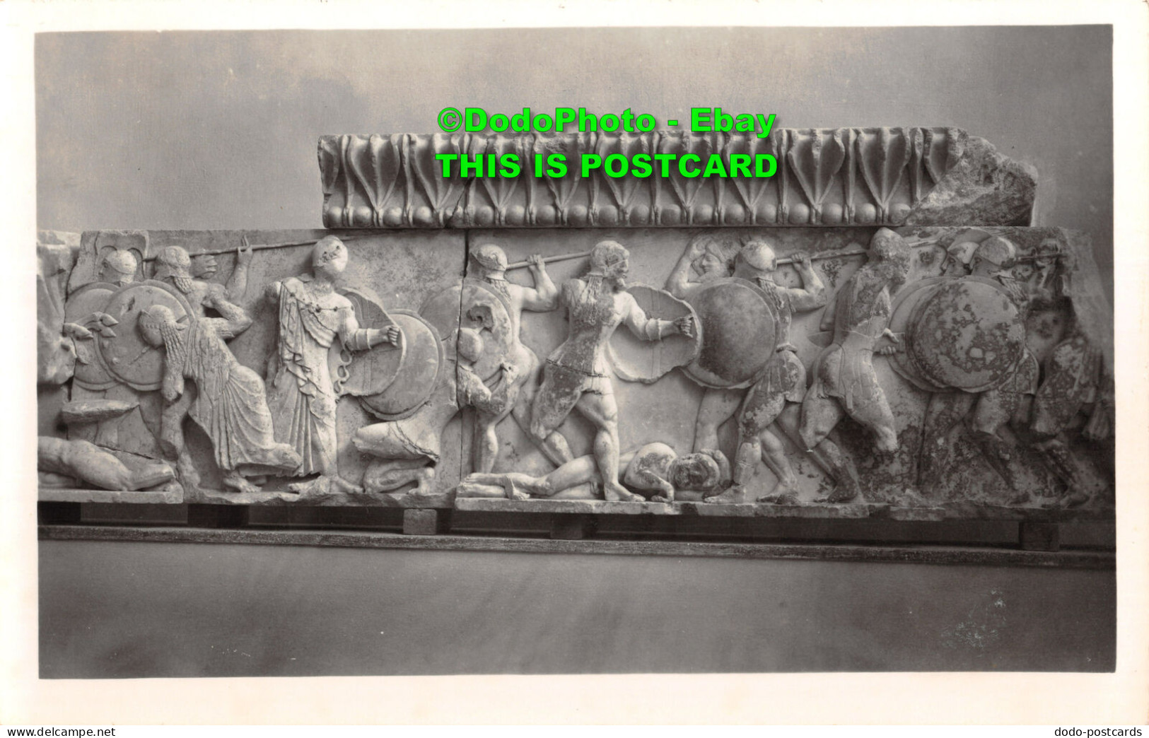 R398508 Sculptor Work. Tensi. Postcard - World