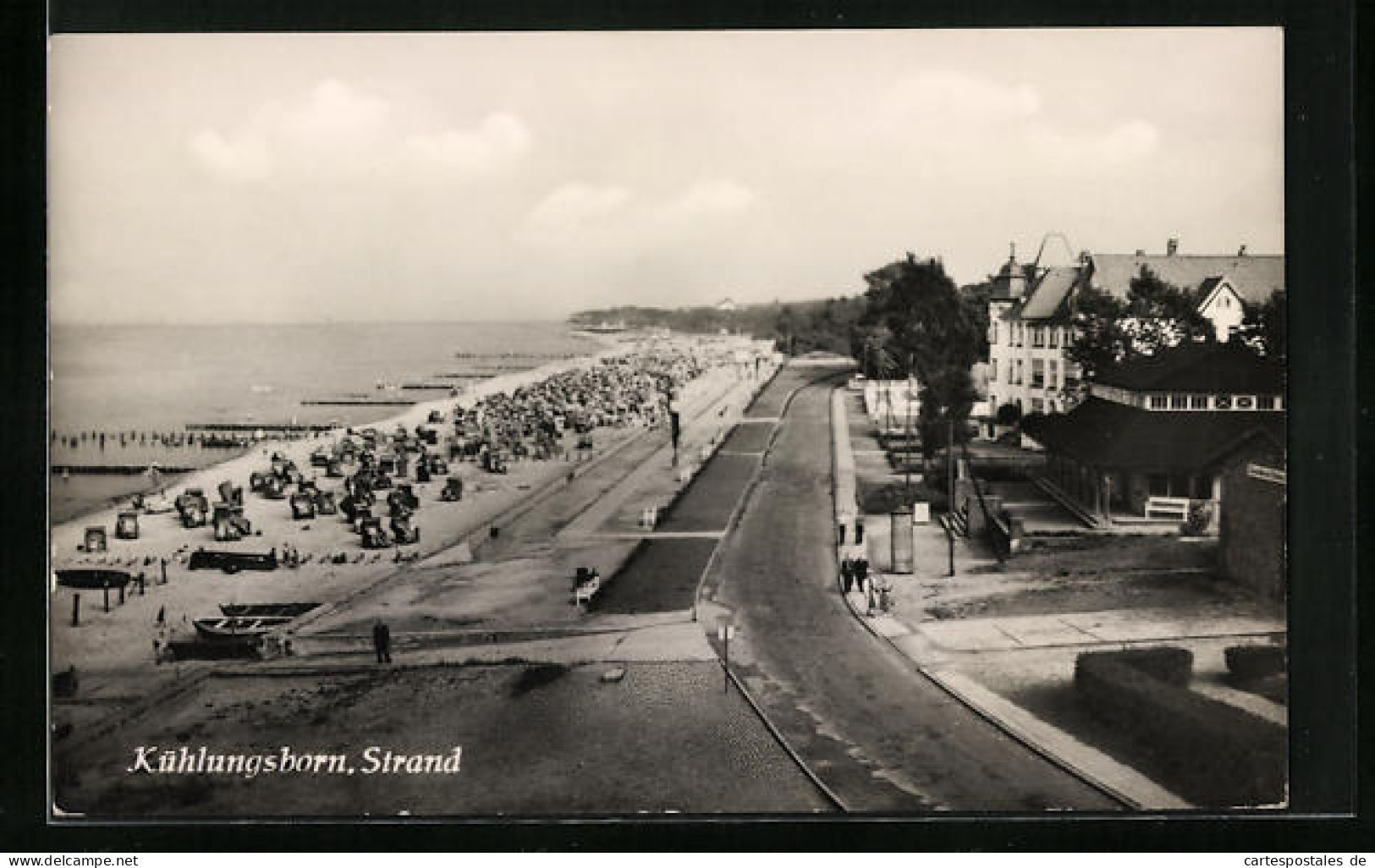 AK Kühlungsborn, Blick Auf Die Strandpromenade  - Kuehlungsborn