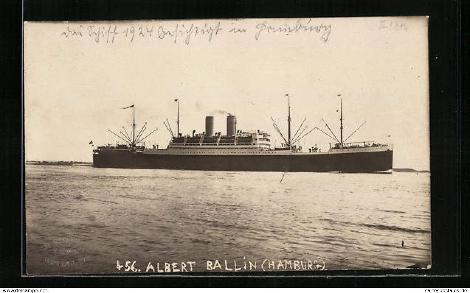 AK Passagierschiff Albert Ballin In Voller Fahrt  - Steamers