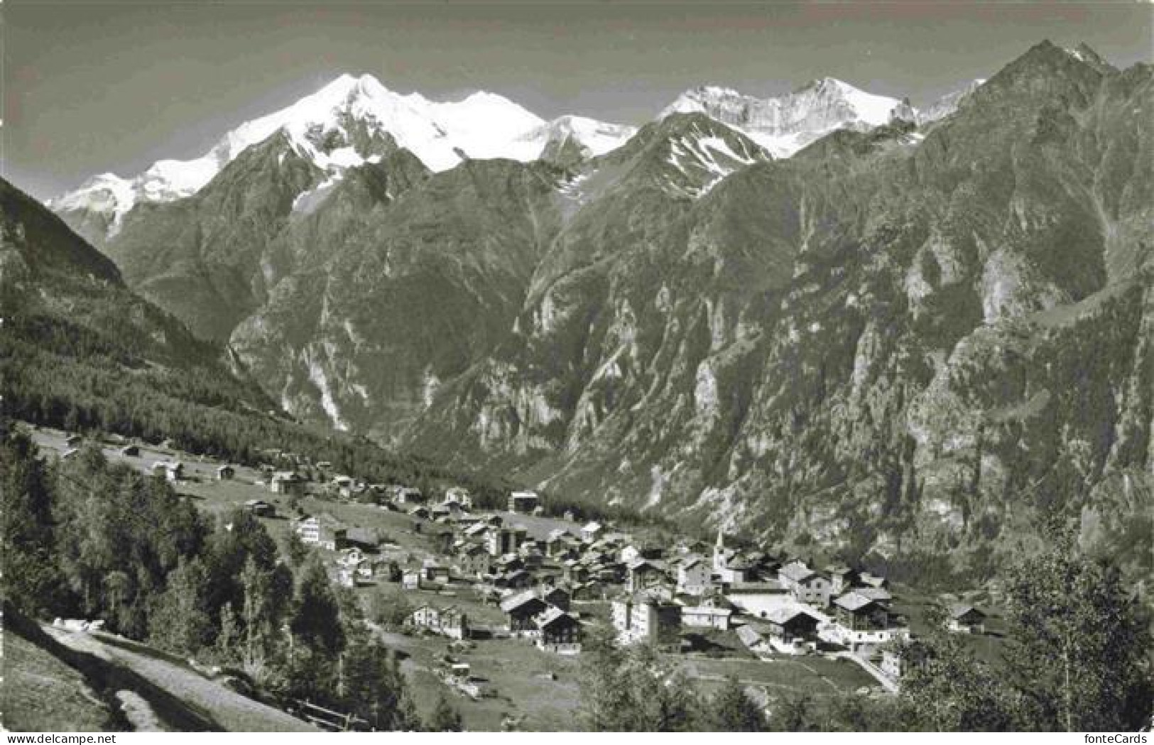 13971624 Graechen_VS Panorama Blick Gegen Weisshorn Bishorn Brunegghorn Walliser - Autres & Non Classés