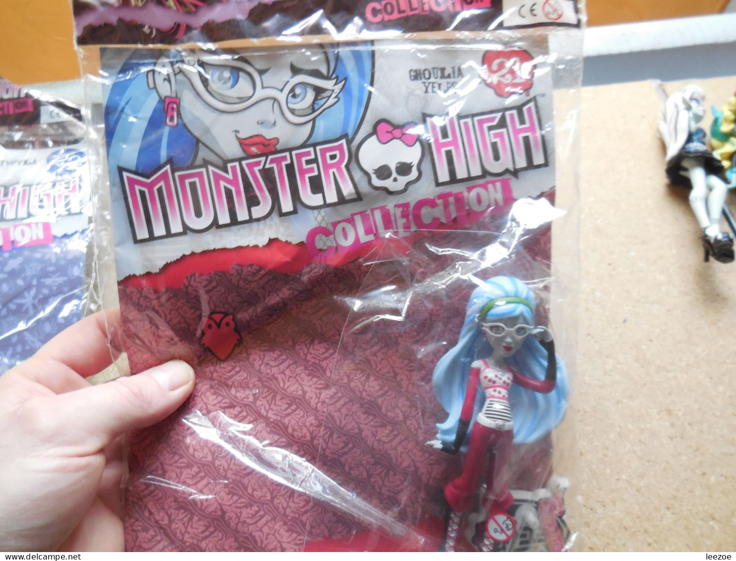 MONSTER HIGH, beau lot de figurines Monster High, voir toutes les photos................ref N30/P.A