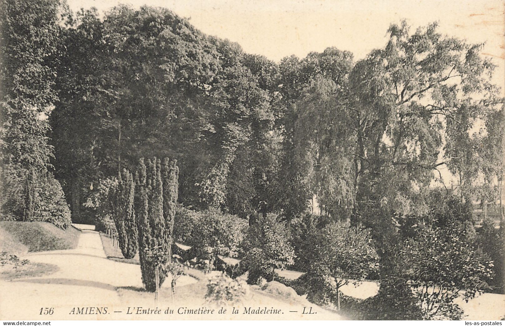 80 AMIENS LE CIMETIERE DE LA MADELEINE - Amiens