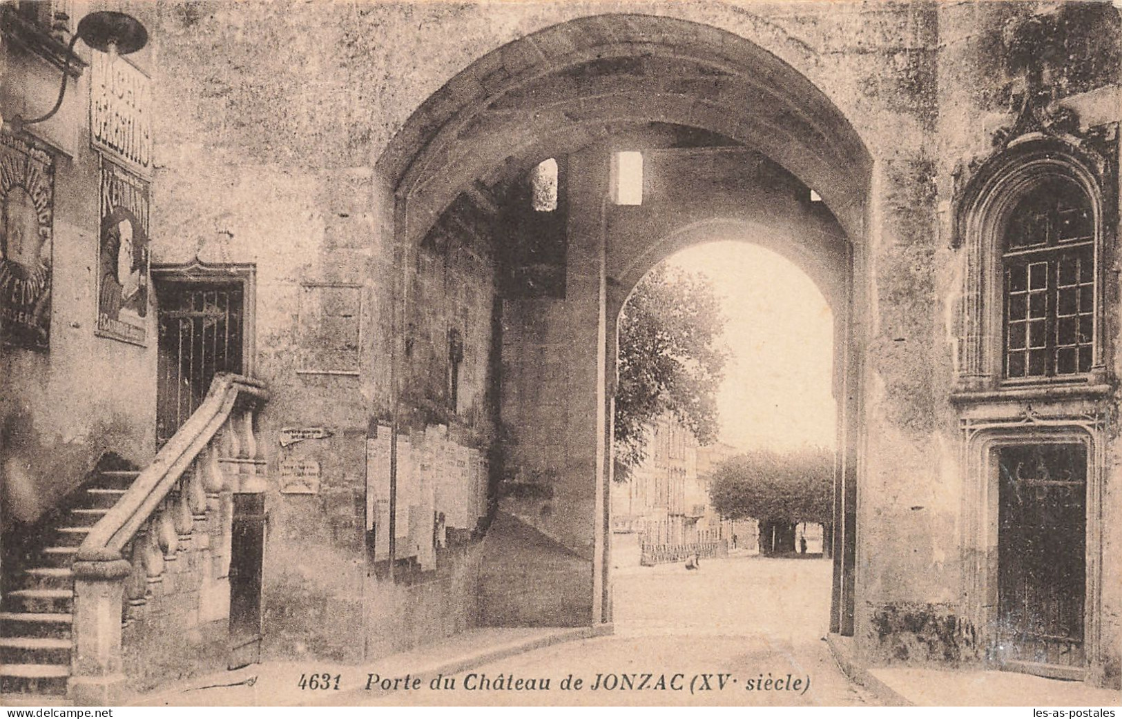 17 JONZAC PORTE DU CHÂTEAU - Jonzac