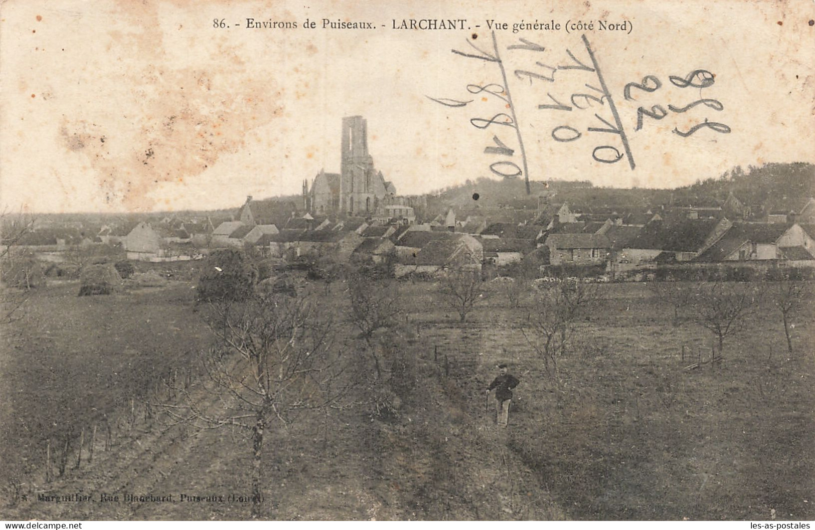 77 LARCHANT  - Larchant