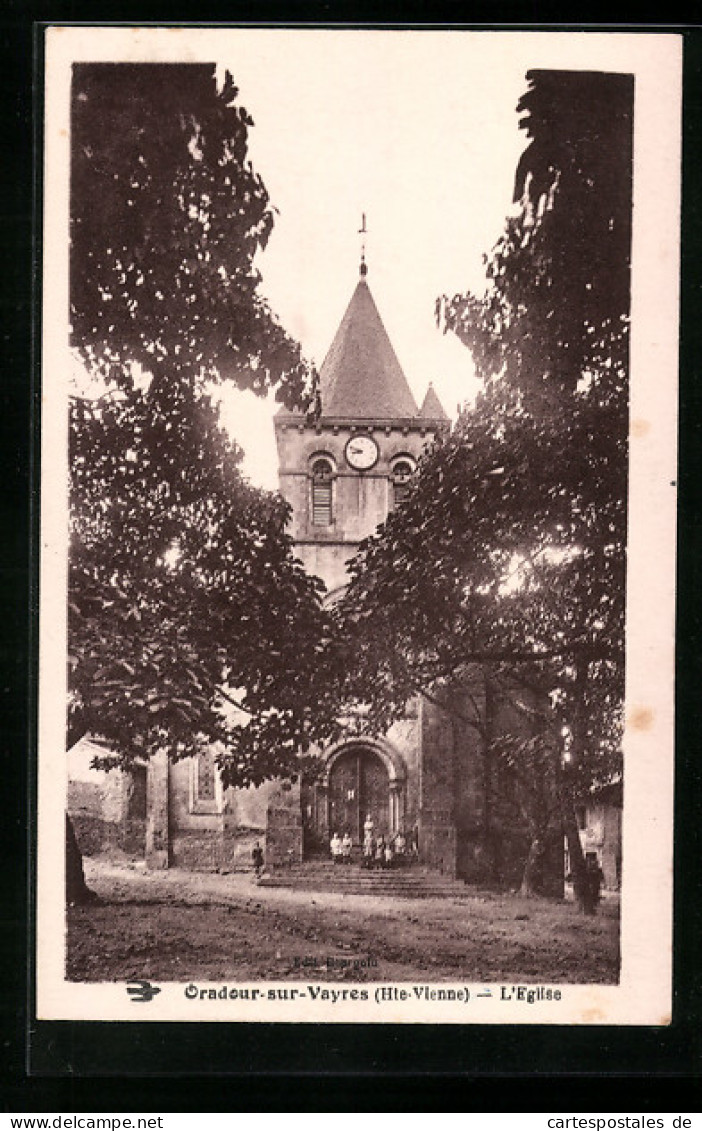 CPA Oradour-sur-Vayres, L`Eglise  - Oradour Sur Vayres