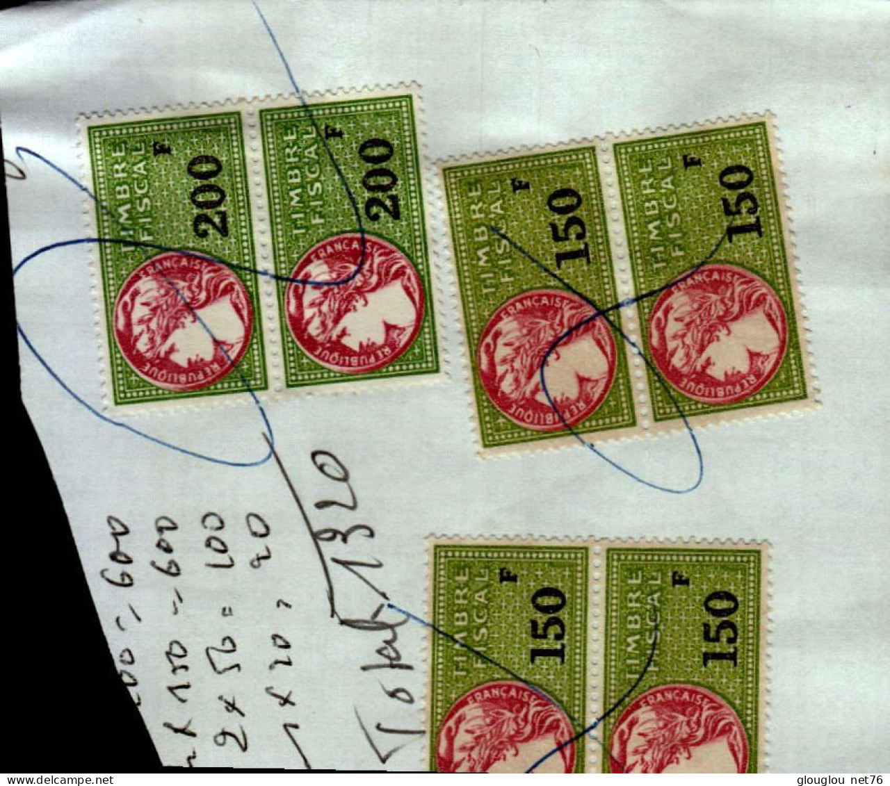 2 TIMBRES FISCAUX A 200 F  ET 4 TIMBRES A 150 F   COLLES SUR UNE FEUILLE - Stamps