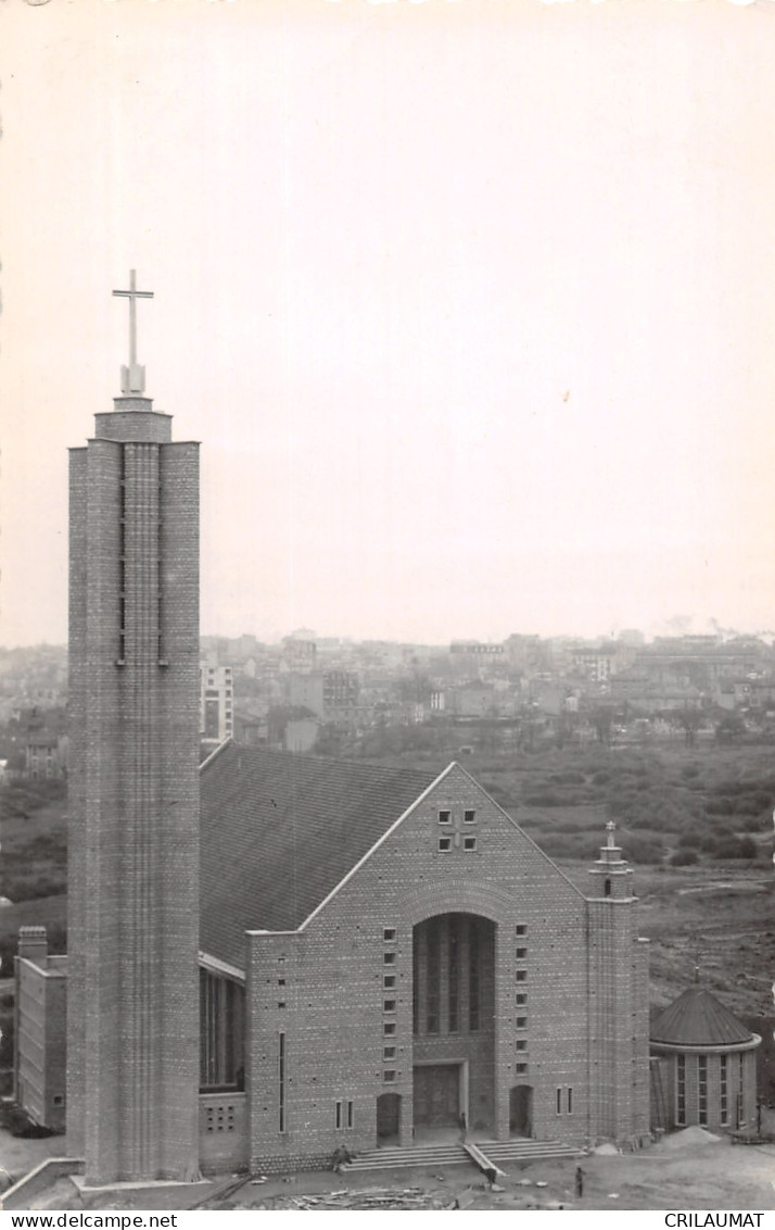 75-PARIS-EGLISE VOTIVE DE LA LIBERATION-N 6014-B/0063 - Kerken