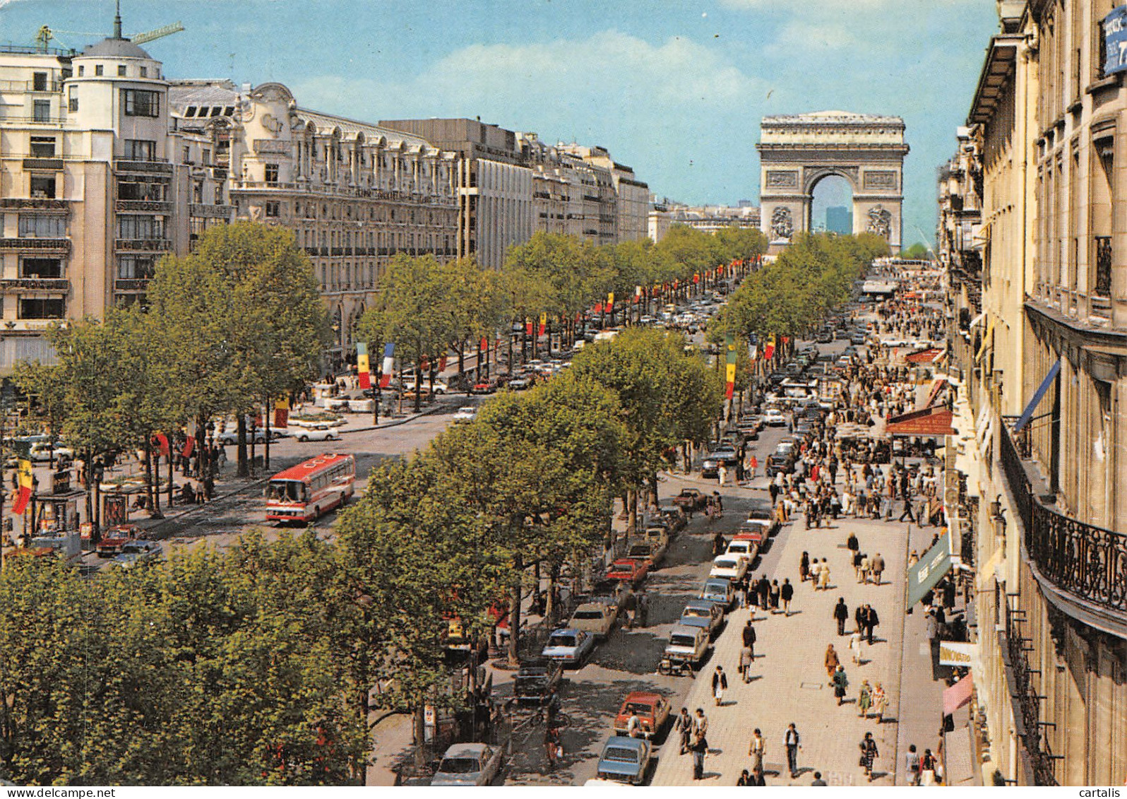 75-PARIS LES CHAMPS ELYSEES-N°4152-B/0213 - Champs-Elysées