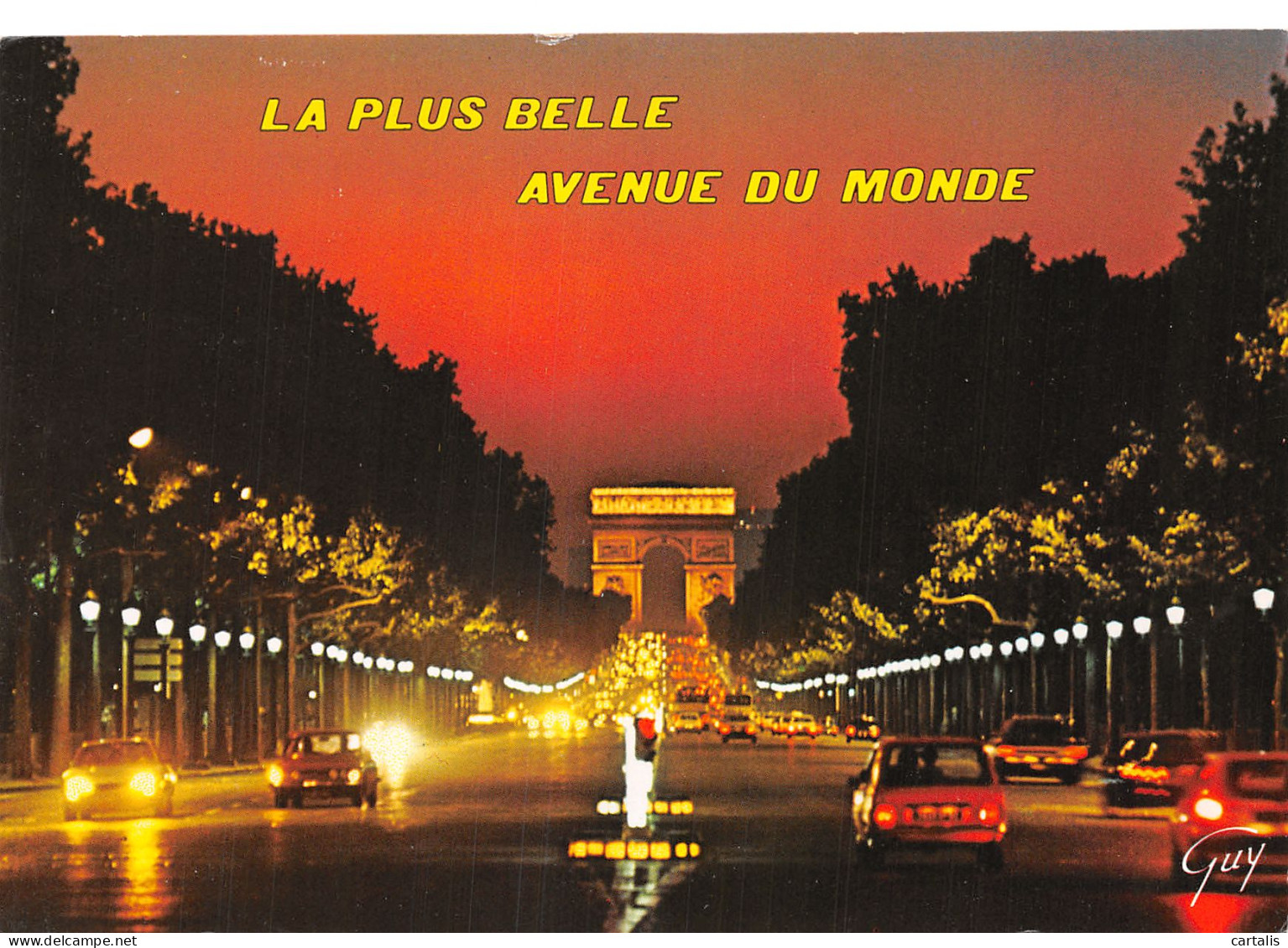 75-PARIS L AVENUE DES CHAMPS ELYSEES ET L ARC DE TRIOMPHE-N°4156-C/0149 - Champs-Elysées