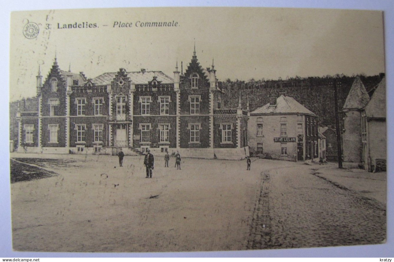 BELGIQUE - HAINAUT - MONTIGNY-le-TILLEUL - LANDELIES - Place Communale - Montigny-le-Tilleul