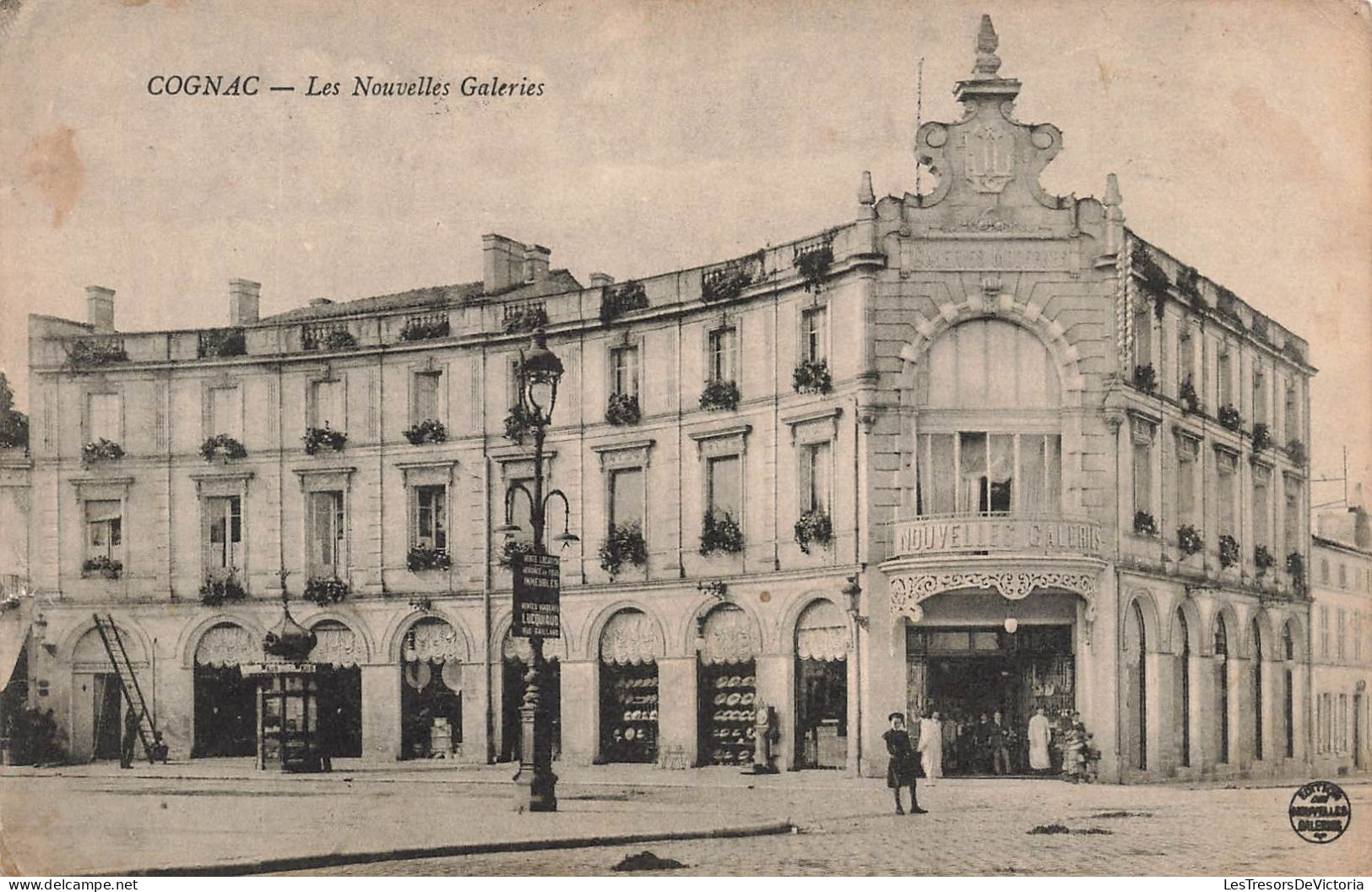 FRANCE - Cognac - Les Novelles Galeries - Animé - Carte Postale Ancienne - Cognac