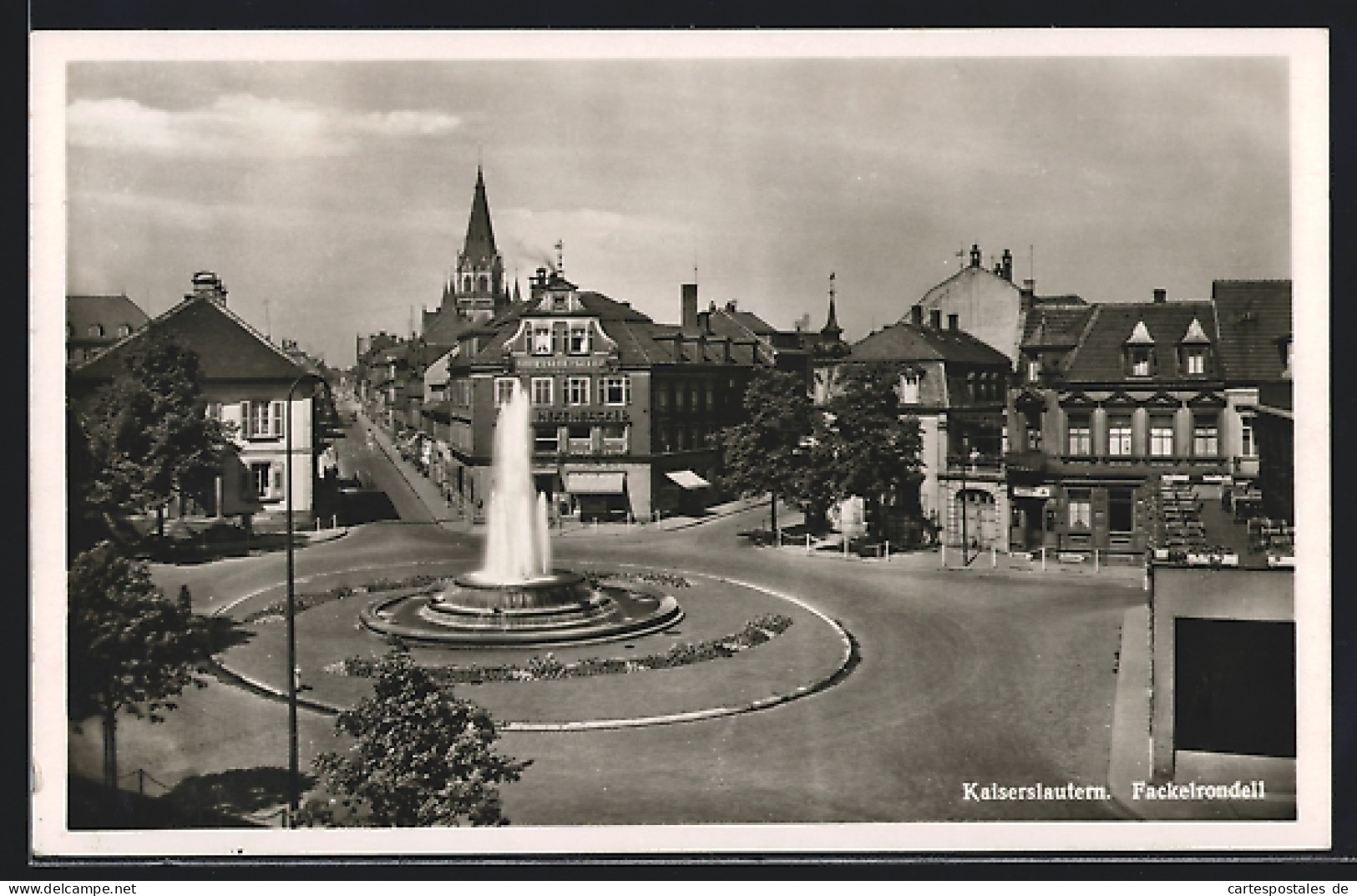 AK Kaiserslautern, Wasserkunst Auf Dem Fackelrondell  - Kaiserslautern