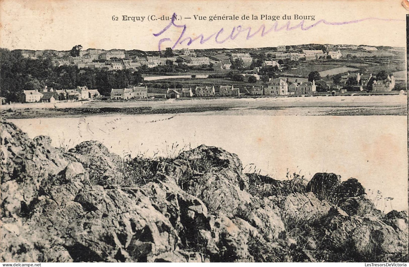 FRANCE - Erquy (C Du N) - Vue Générale De La Plage Du Bourg - Vue Sur Une Partie De La Ville - Carte Postale Ancienne - Erquy