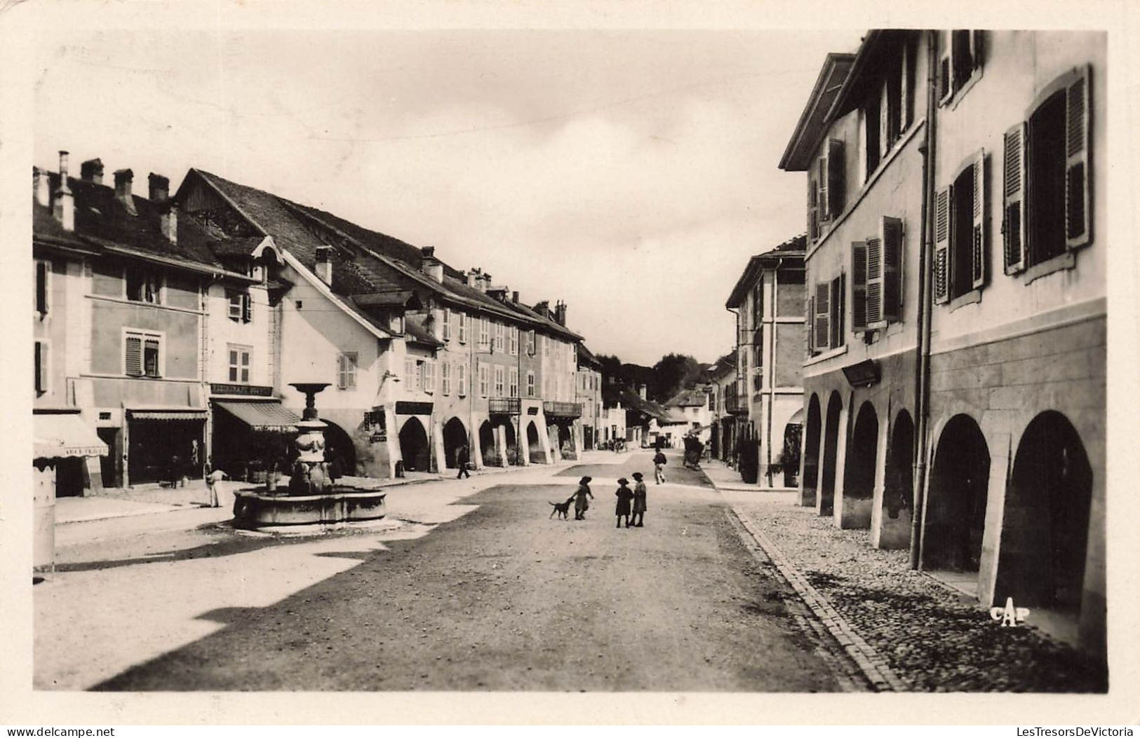 FRANCE - Rumilly - La Place De L'hôtel De Ville - Animé - Carte Postale Ancienne - Rumilly