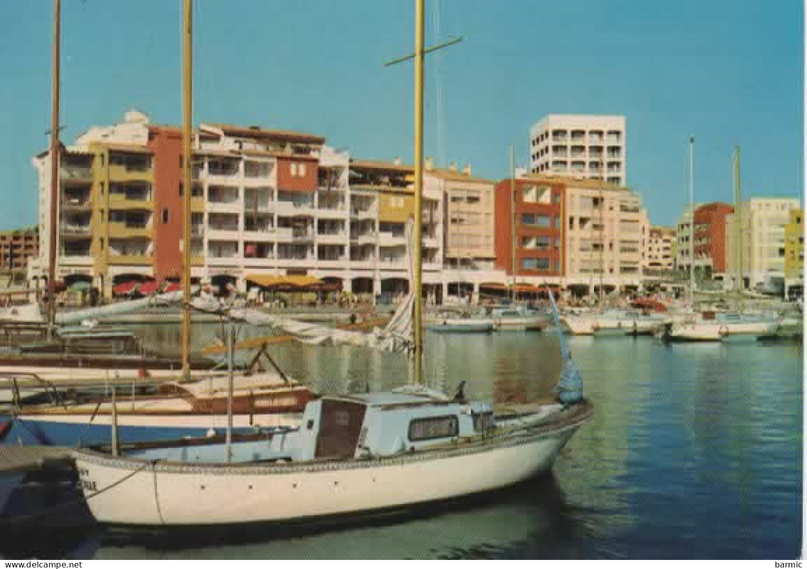 CAP D AGDE, QUAI DE LUNO, VUE SUR LE PORT COULEUR REF 15626 - Agde