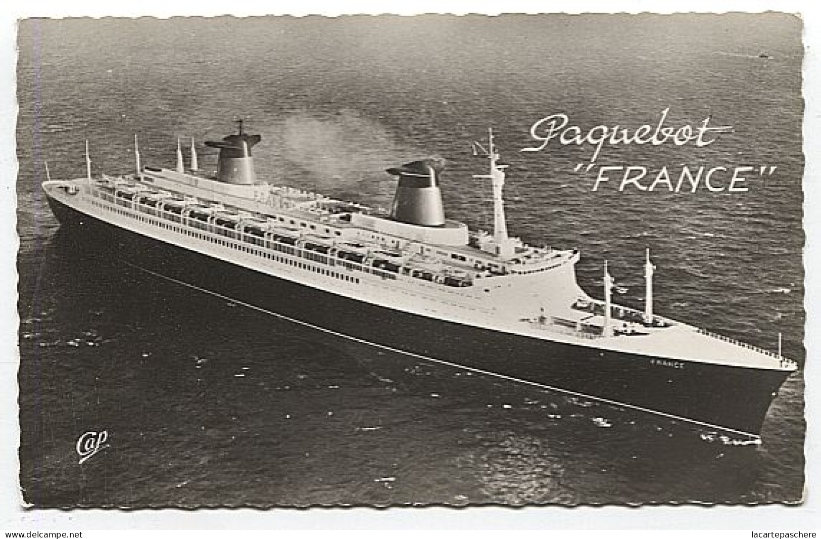 X124023 PAQUEBOT FRANCE COMPAGNIE GENERALE TRANSATLANTIQUE  EDITEUR CAP N° 848. - Dampfer