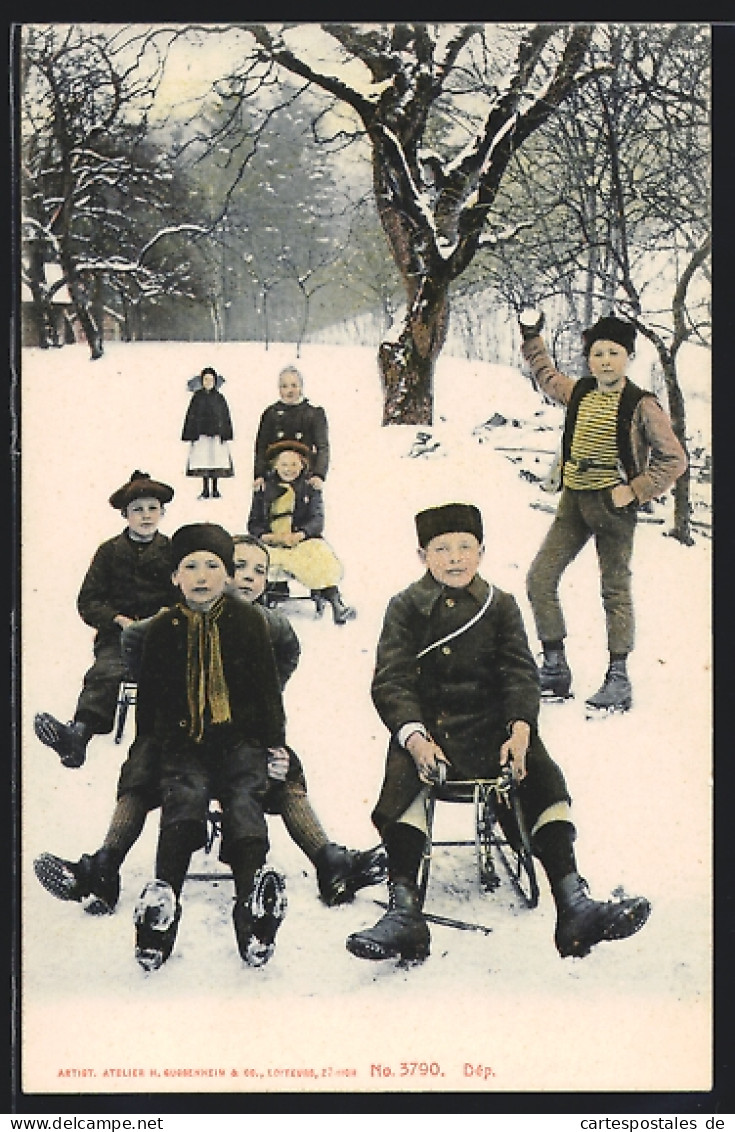 AK Kinder Bei Einer Abfahrt Auf Schlitten  - Sport Invernali