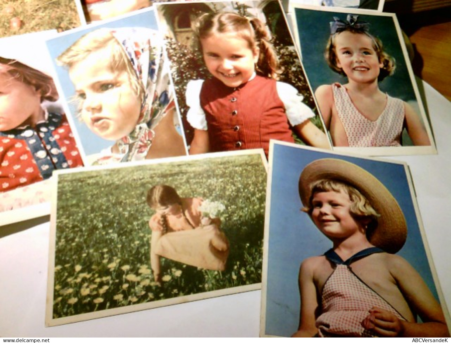 Nostalgie / Vintage. Mädchen. Konvolut 10 X Alte Ansichtskarte / Fotokarte Farbig, Ungel. U. Gel. Ca 40ger - - Unclassified