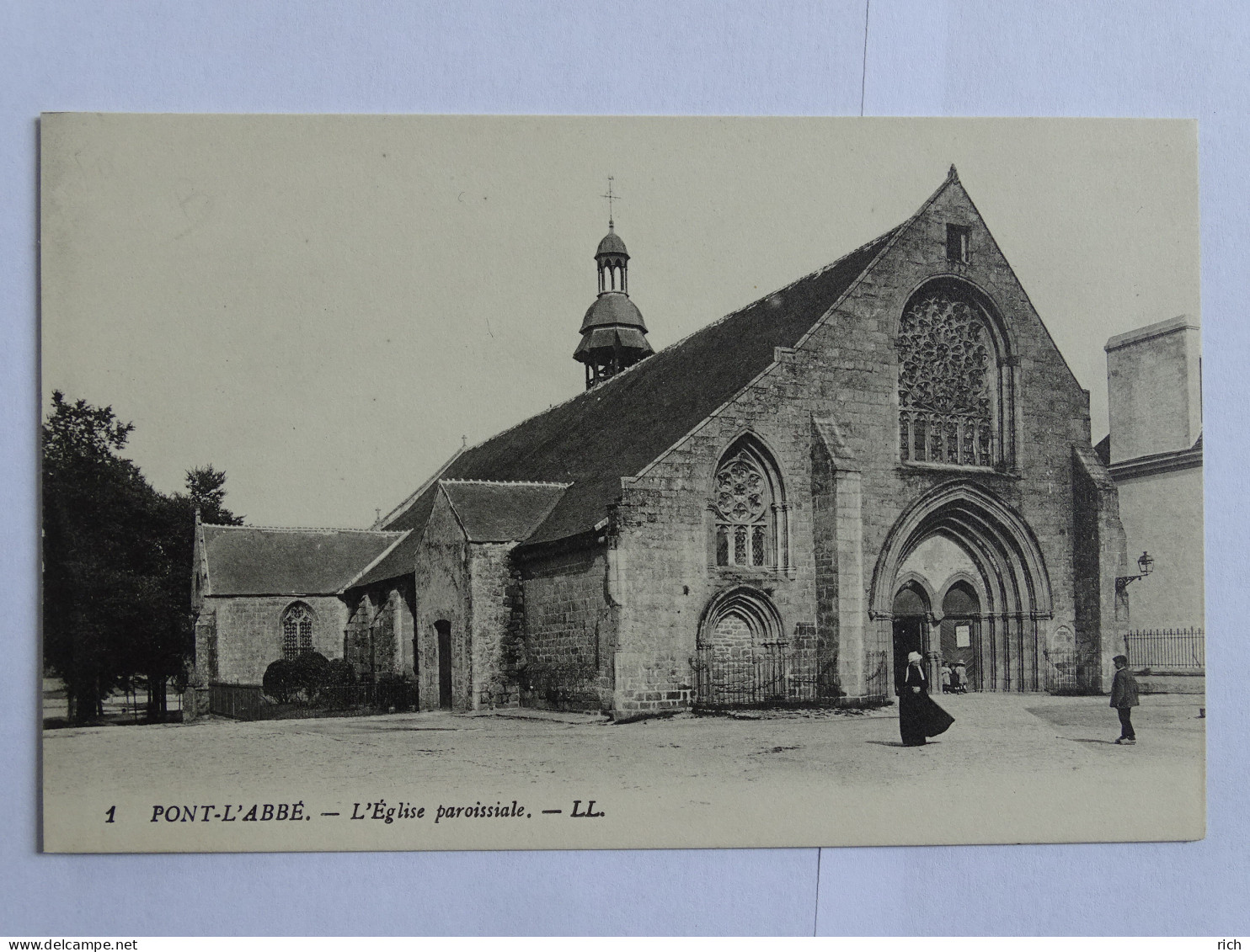 CPA 29 Finistère - PONT L'ABBE - L'église Paroissiale - Pont L'Abbe