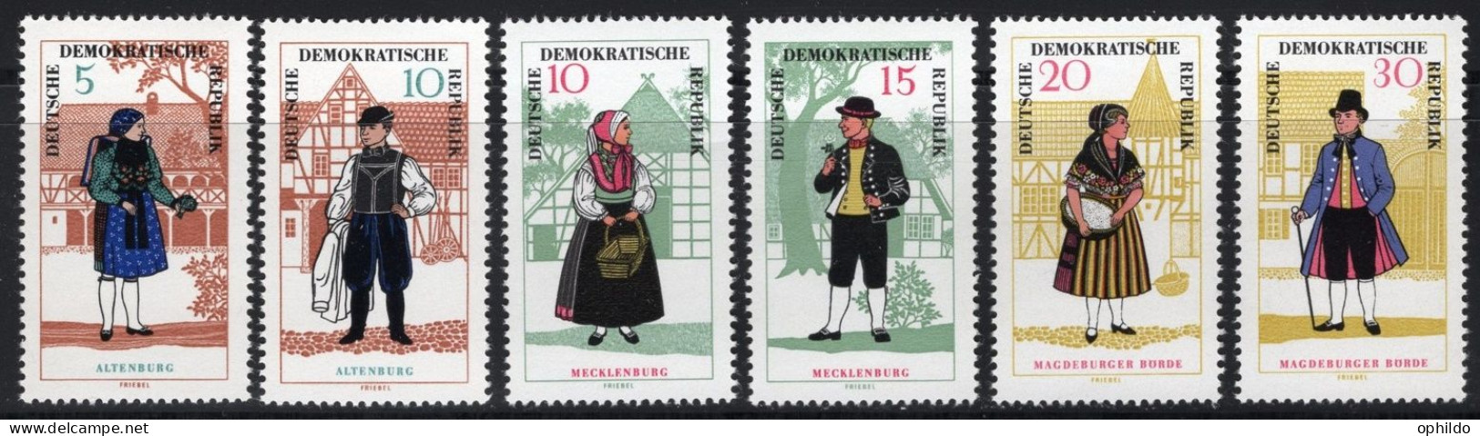 DDR    912/917   * *  TB    Costume Regionale - Neufs