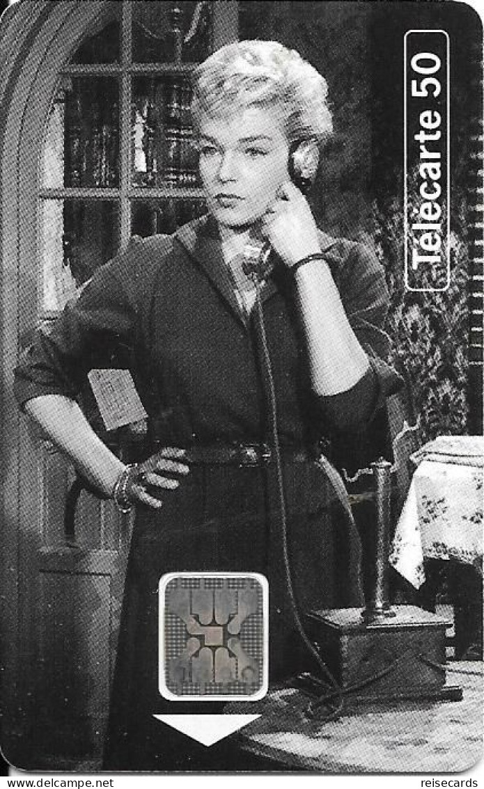 France: France Telecom 03/94 F449B Téléphone Et Cinéma - Simone Signoret - 1994