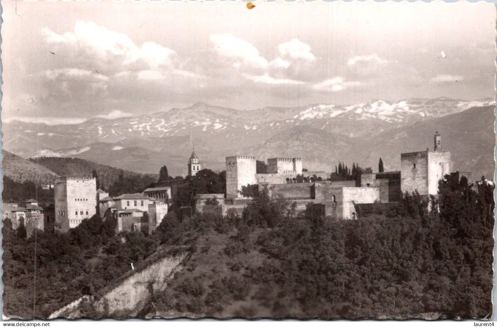 18-4-2024 (2 Z 23) Spain - Granada - Granada