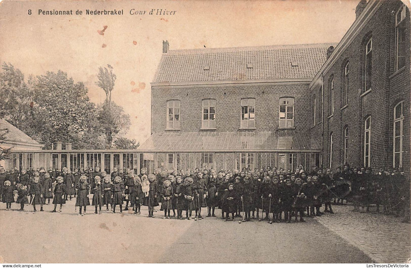 BELGIQUE - Nederbrakel - Pensionnat De Nederbrakel - Cour D'hiver - Animé - Carte Postale Ancienne - Brakel