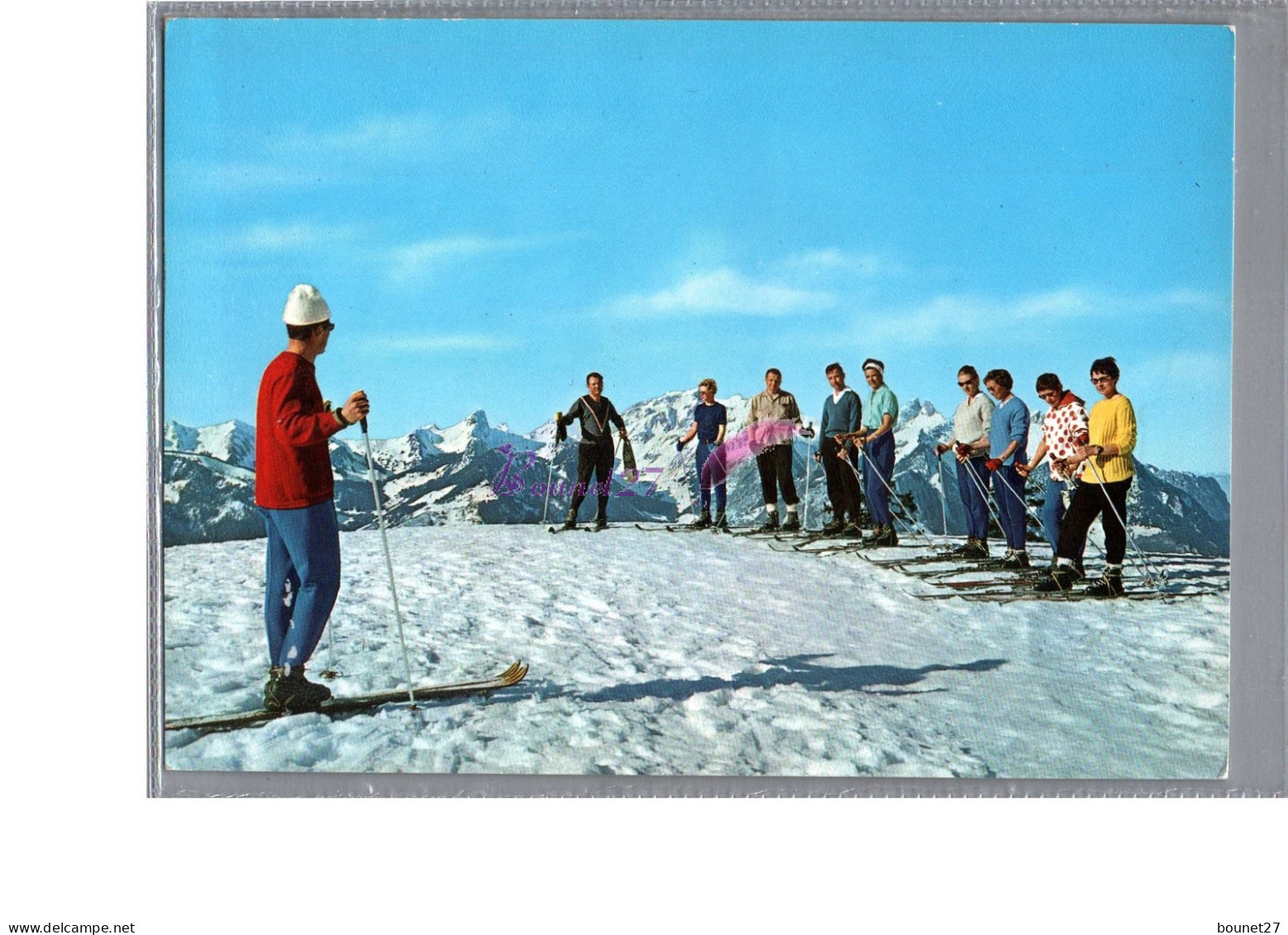 Théme Sport - Un Groupe De Skieur  Moniteur Hiver Neige Ski Homme Femme Carte Vierge  - Sport Invernali