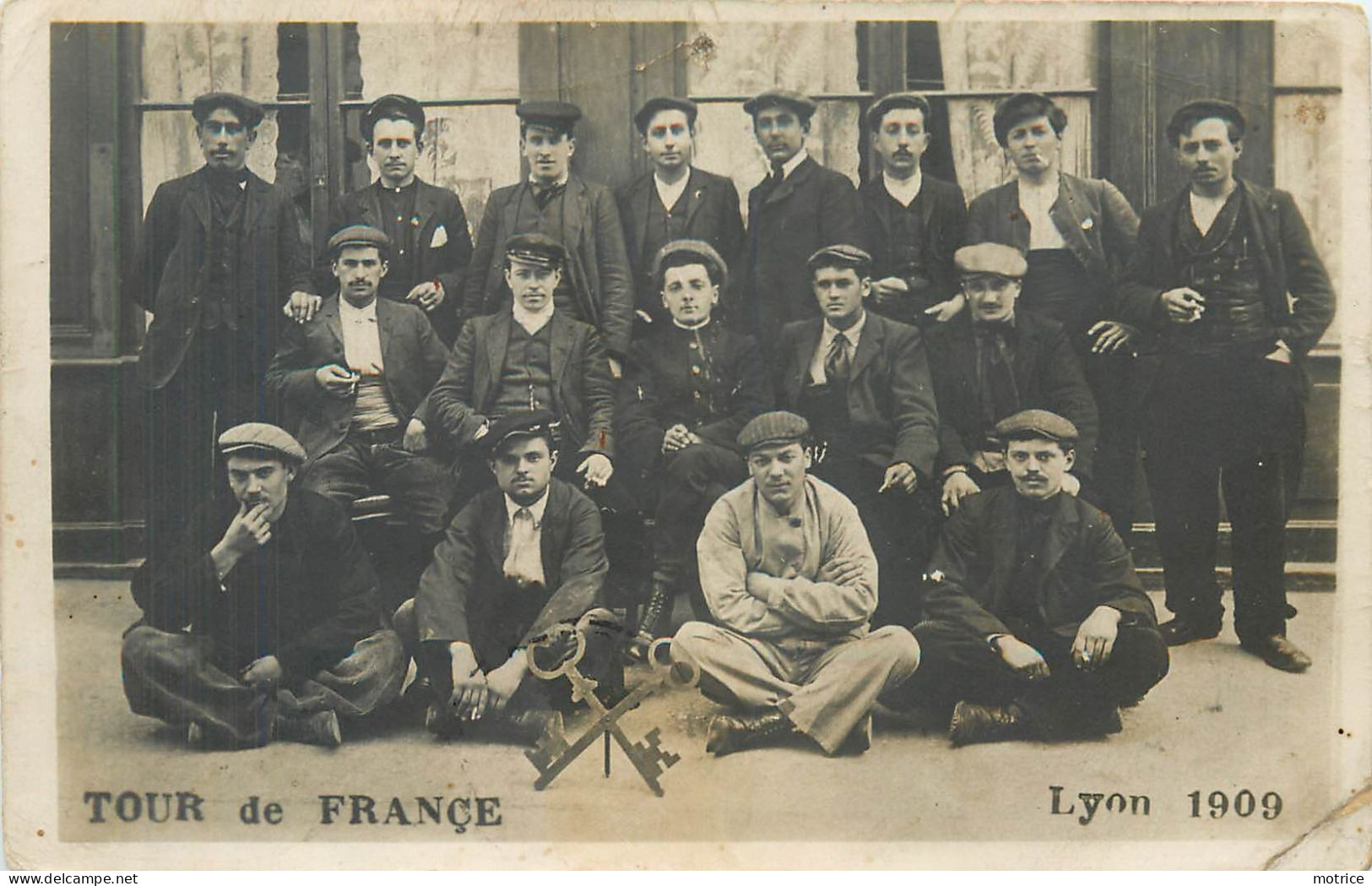 TOUR DE FRANCE (Compagnons) - Carte Photo 1909, Serruriers. - Artesanal