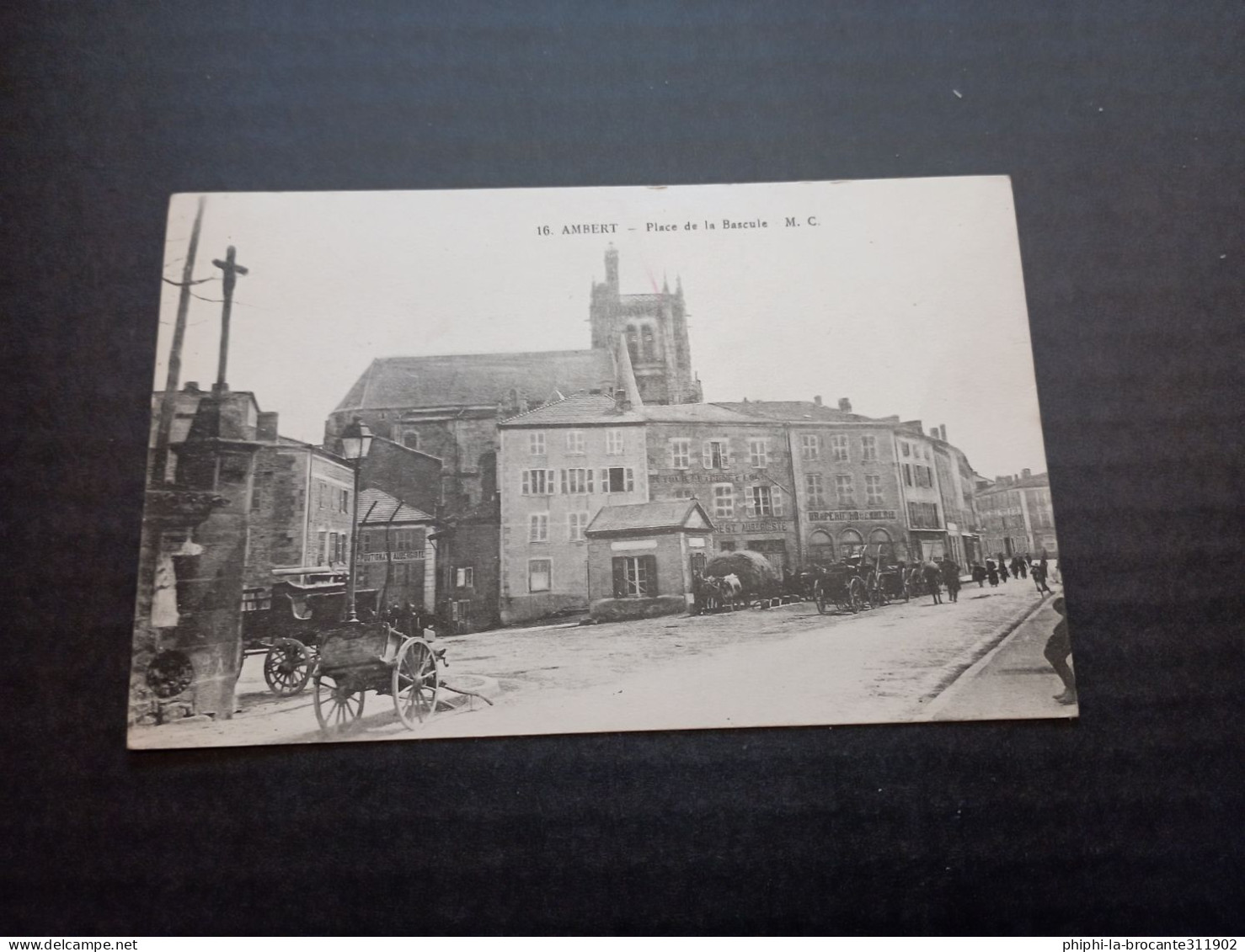 H12/325- Place De La Bascule - Ambert