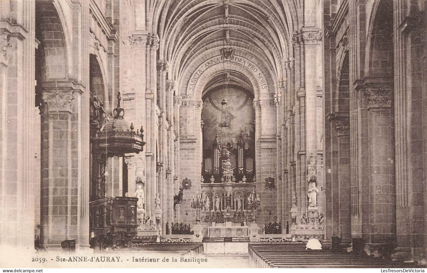 FRANCE - Ste Anne D'Auray - Vue à L'intérieure De La Basilique - Vue Générale - Carte Postale Ancienne - Sainte Anne D'Auray