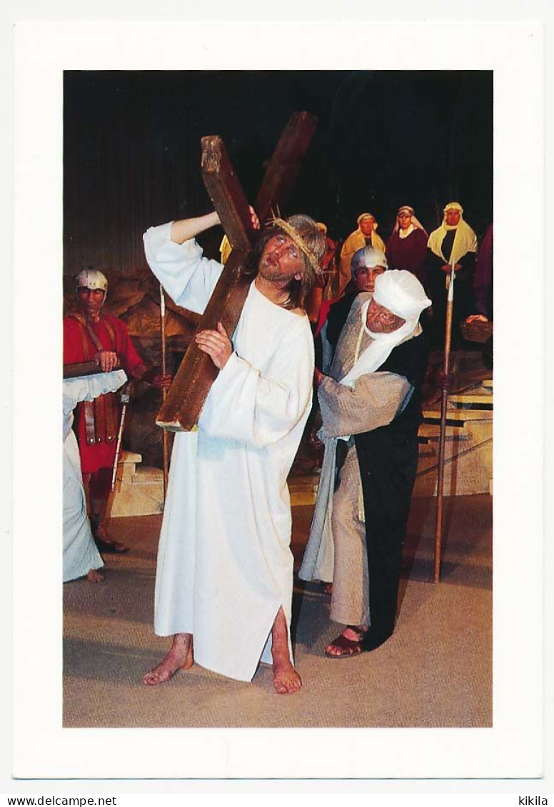 CPM 10.5 X 15 Isère TULLINS-FURES Spectacle De La Passion Du Christ "Sur Le Chemin Du Calvaire..." Photographe Lucien * - Tullins